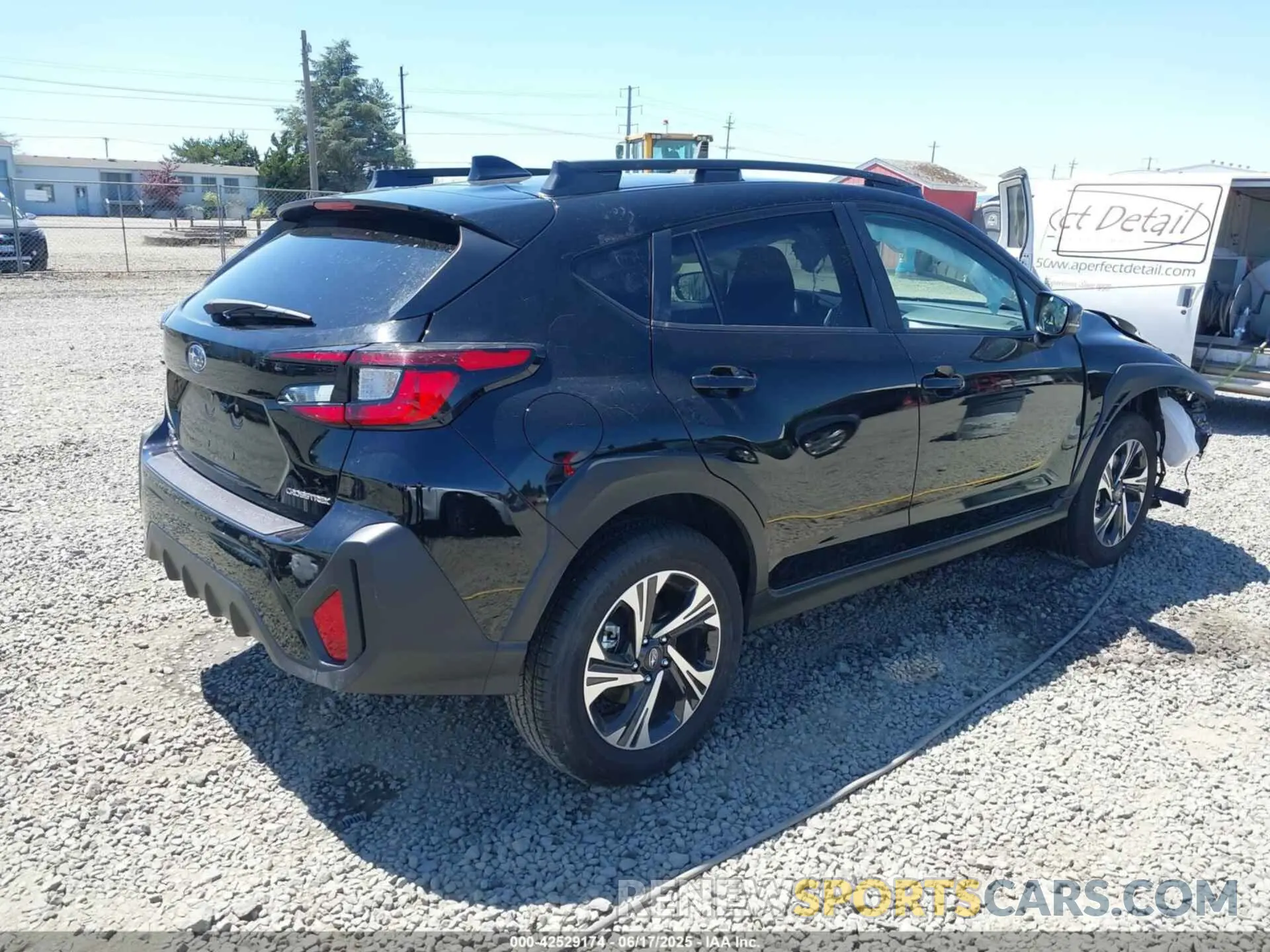 4 Photograph of a damaged car JF2GUHDC9S8255323 SUBARU CROSSTREK 2025