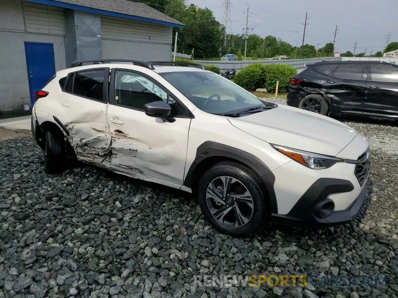 4 Photograph of a damaged car JF2GUHDCXS8231872 SUBARU CROSSTREK 2025