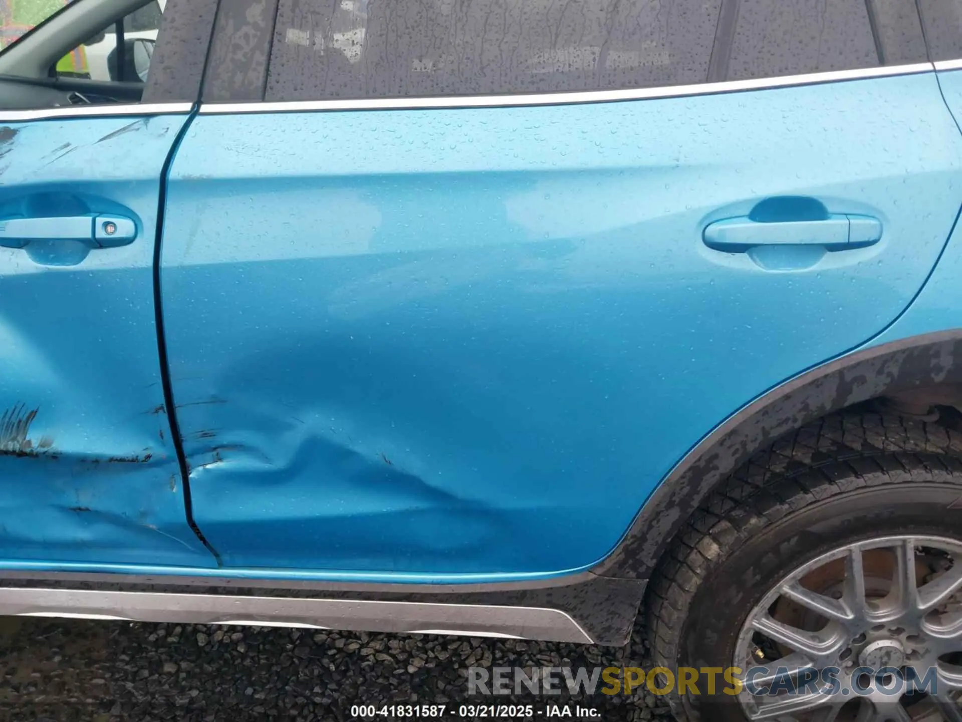 12 Photograph of a damaged car JF2GTDEC3KH326297 SUBARU CROSSTREK HYBRID 2019