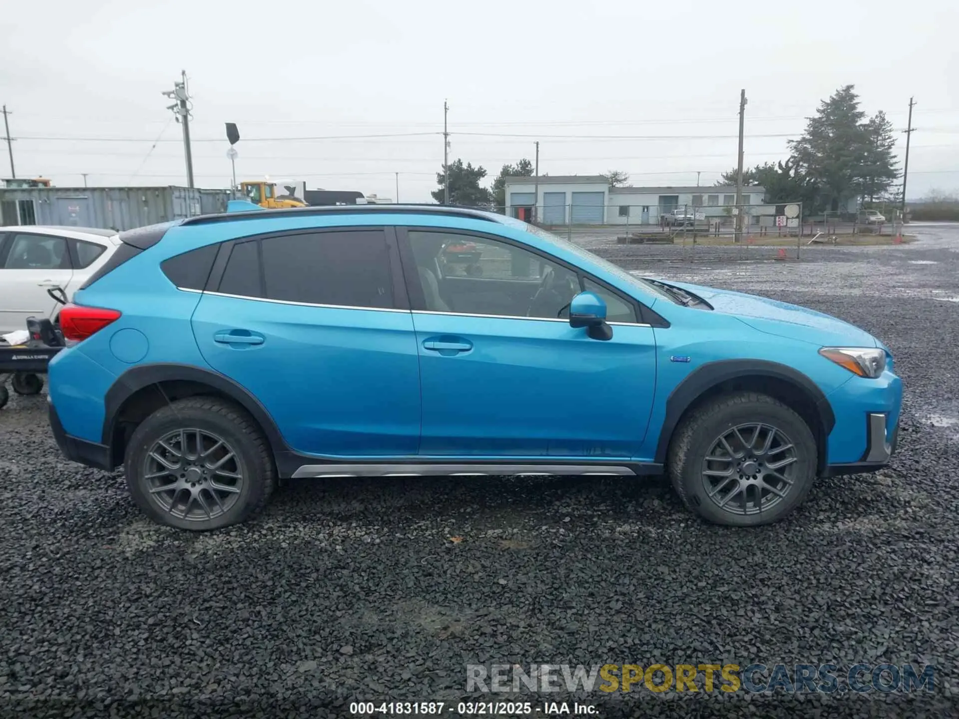 14 Photograph of a damaged car JF2GTDEC3KH326297 SUBARU CROSSTREK HYBRID 2019