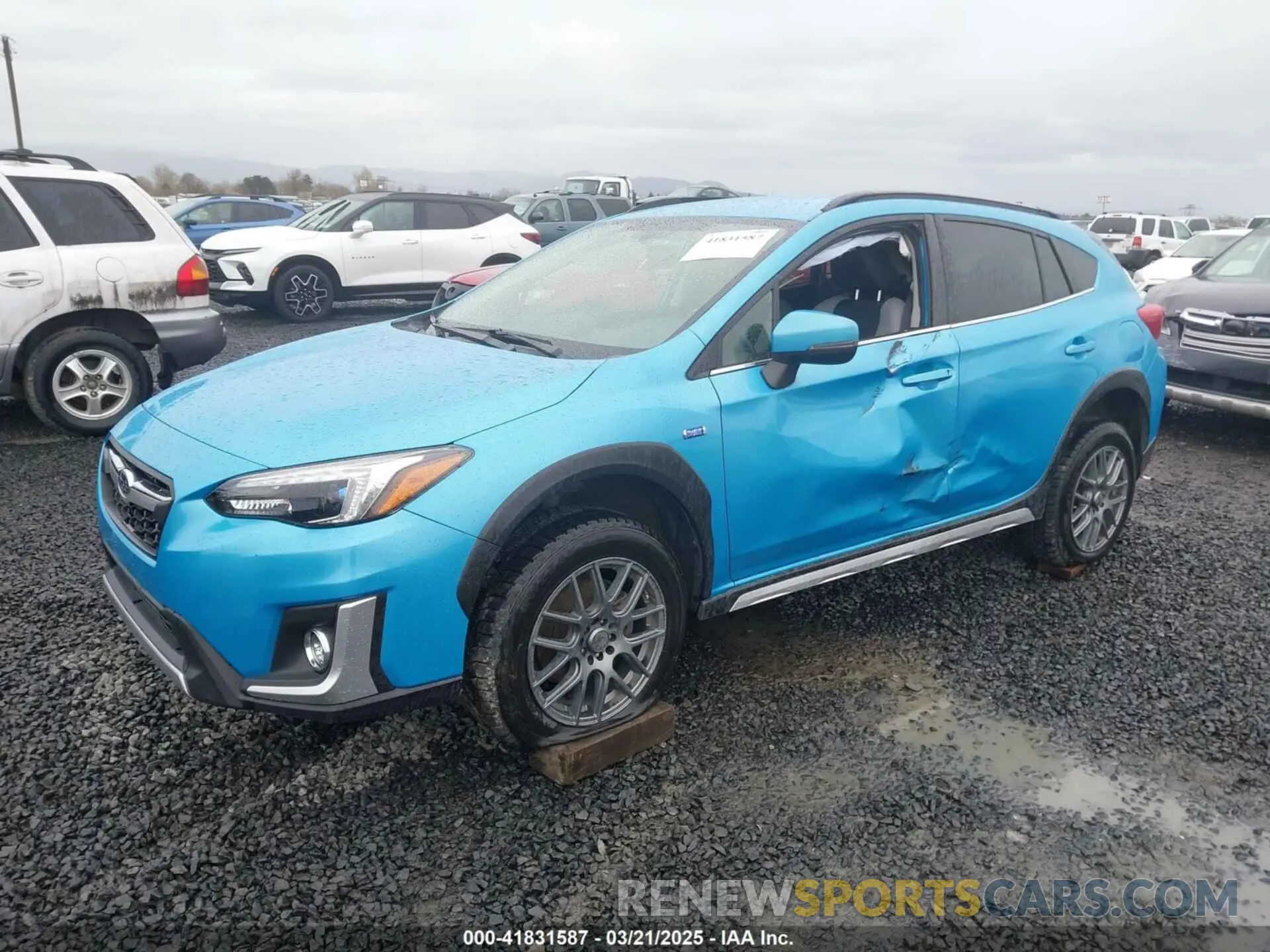 2 Photograph of a damaged car JF2GTDEC3KH326297 SUBARU CROSSTREK HYBRID 2019