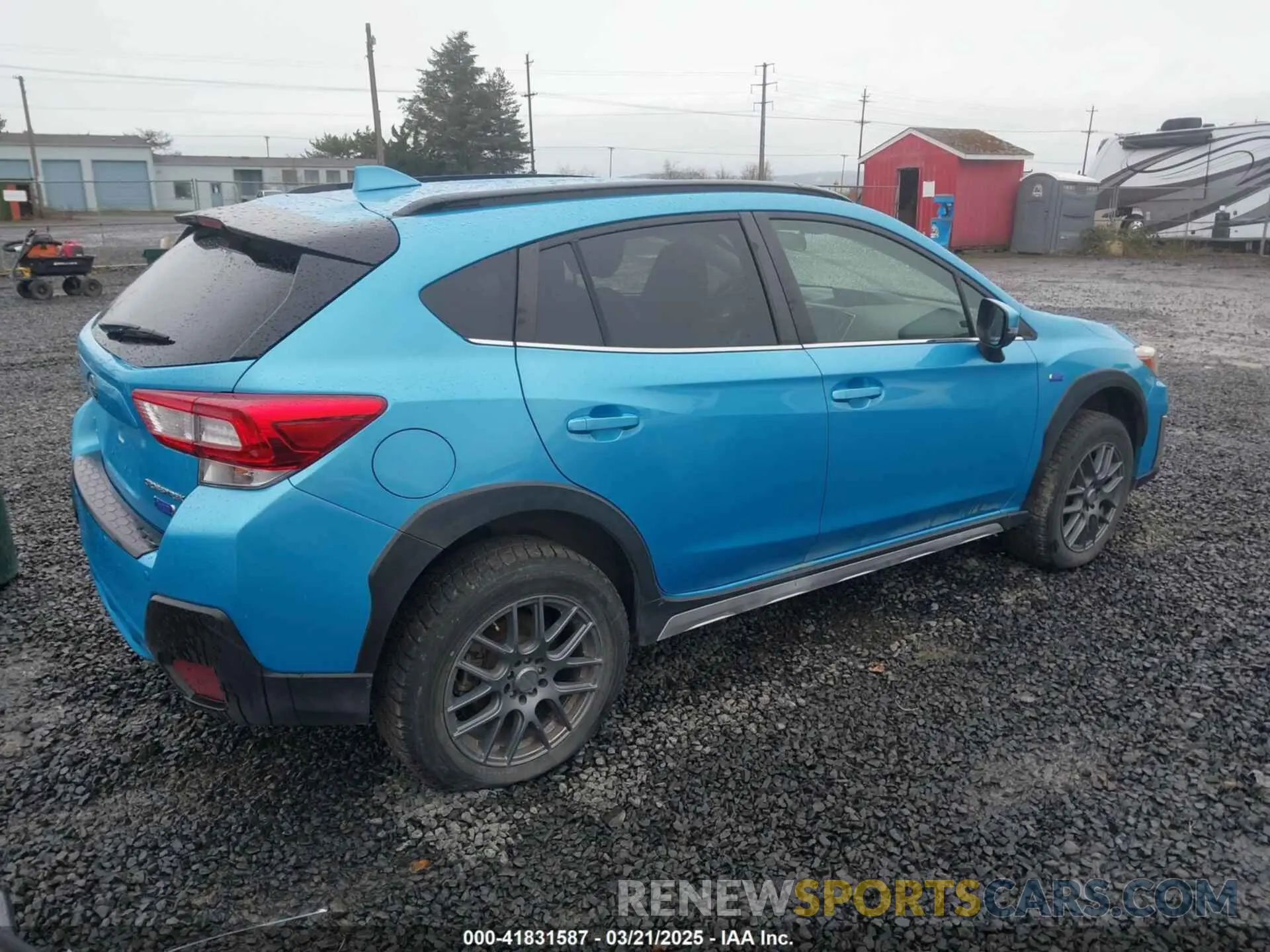 4 Photograph of a damaged car JF2GTDEC3KH326297 SUBARU CROSSTREK HYBRID 2019