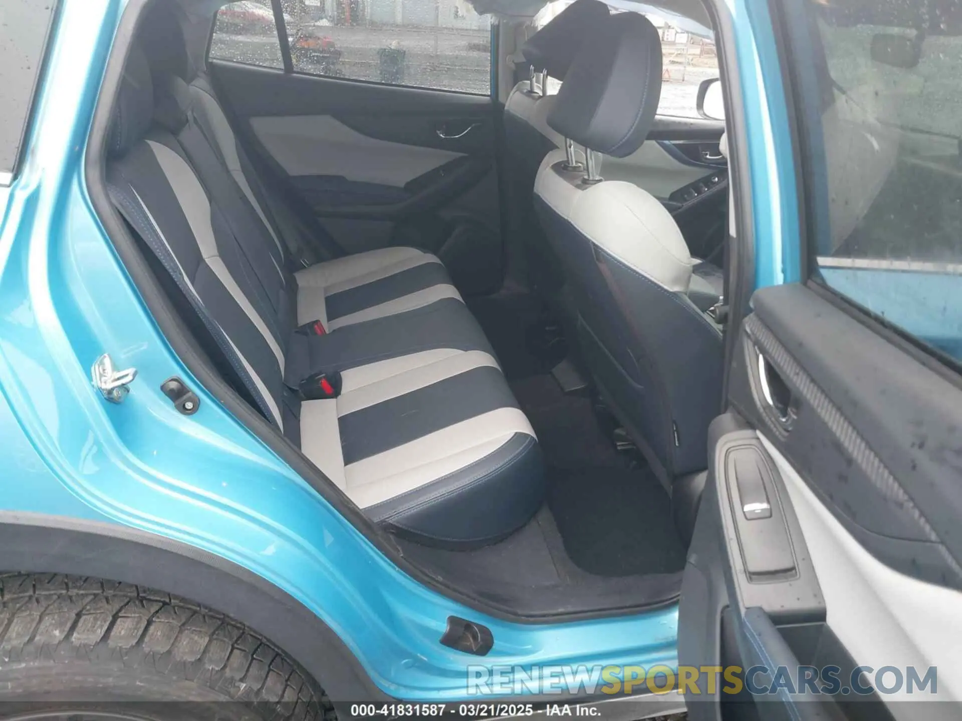 8 Photograph of a damaged car JF2GTDEC3KH326297 SUBARU CROSSTREK HYBRID 2019