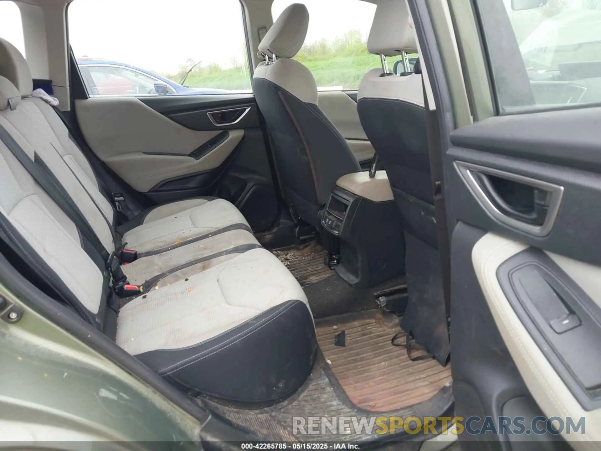 8 Photograph of a damaged car JF2SKACC0KH524625 SUBARU FORESTER 2019