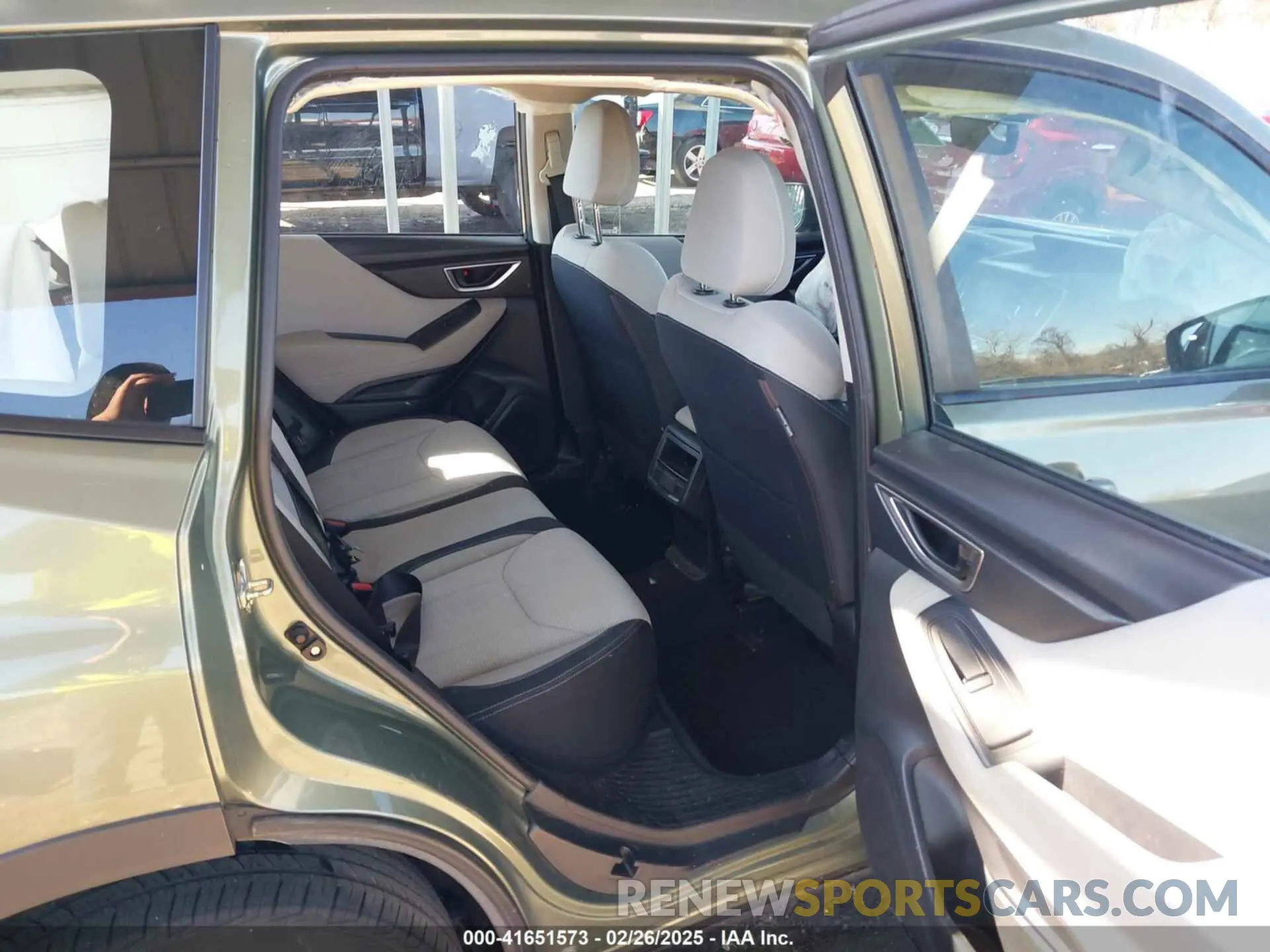8 Photograph of a damaged car JF2SKACC1KH426994 SUBARU FORESTER 2019