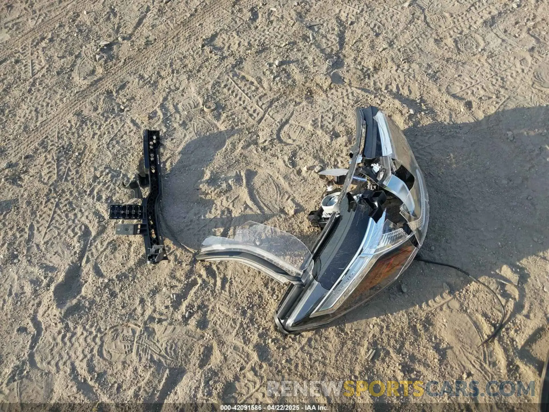 12 Photograph of a damaged car JF2SKACC1KH594439 SUBARU FORESTER 2019
