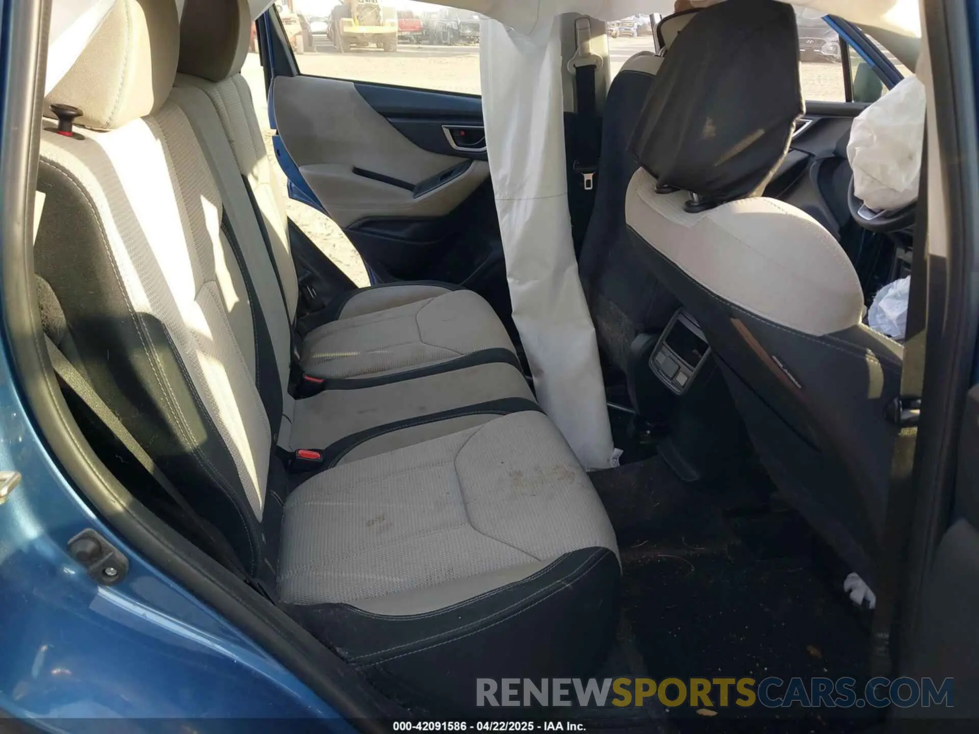 8 Photograph of a damaged car JF2SKACC1KH594439 SUBARU FORESTER 2019