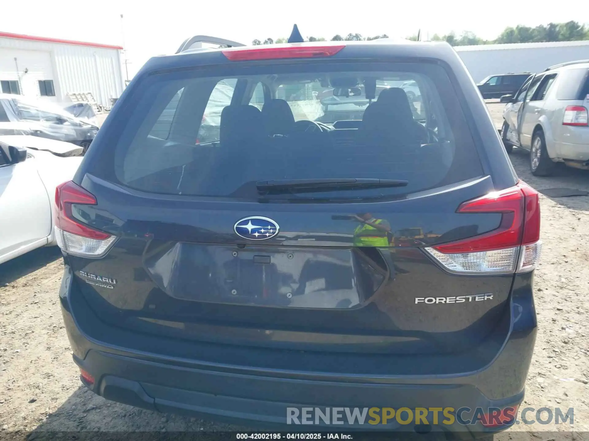 15 Photograph of a damaged car JF2SKACC4KH431509 SUBARU FORESTER 2019