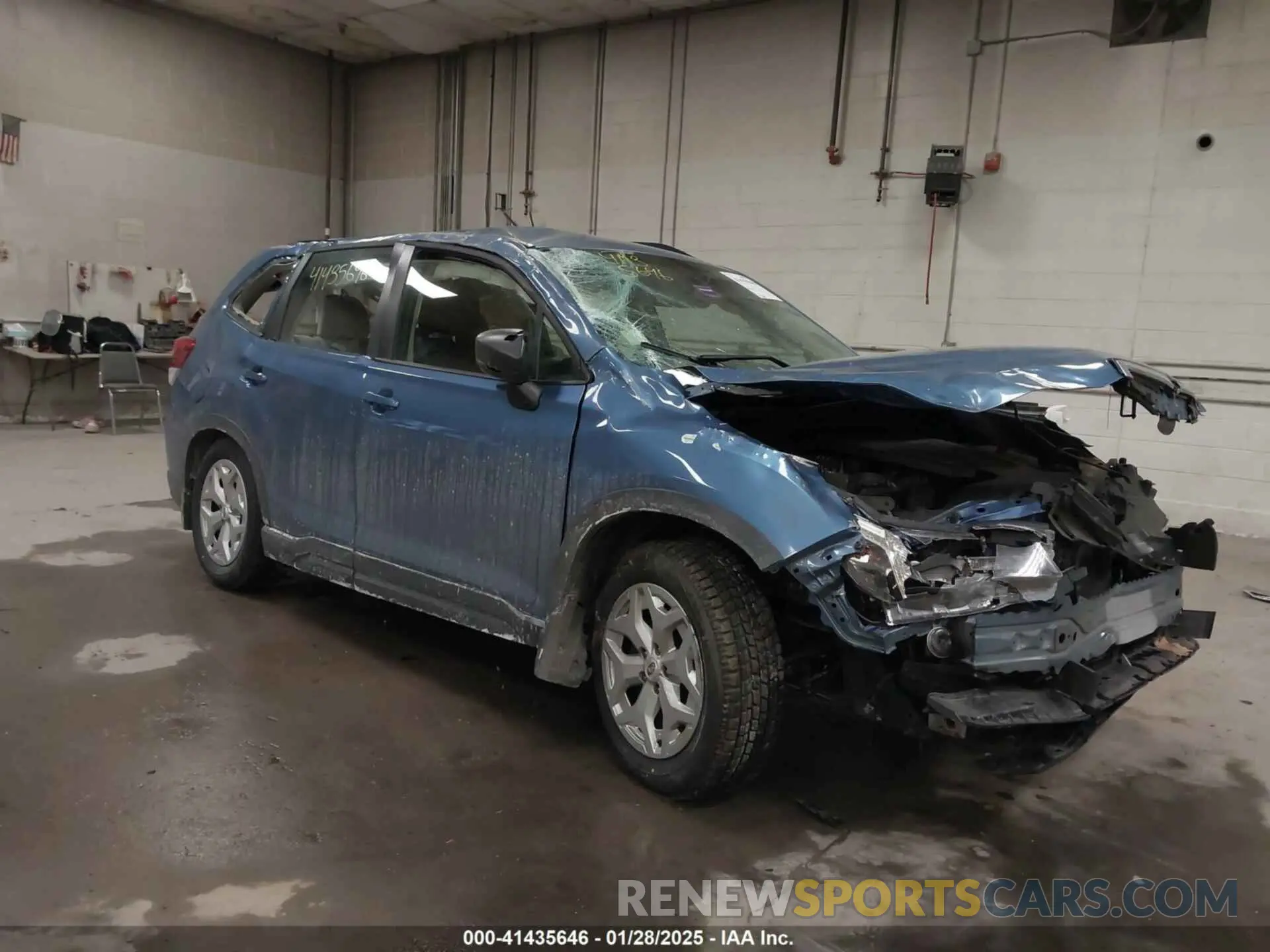 1 Photograph of a damaged car JF2SKACC6KH443080 SUBARU FORESTER 2019