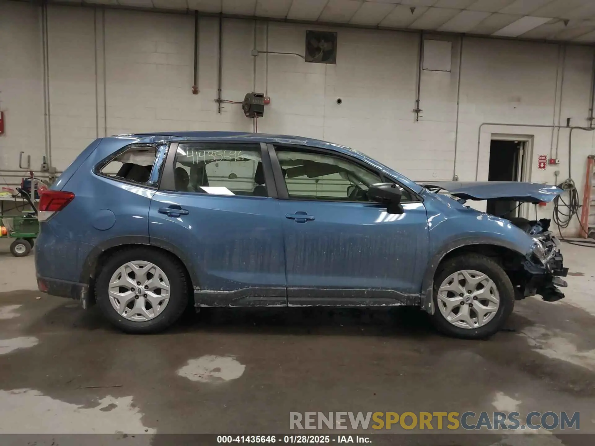 14 Photograph of a damaged car JF2SKACC6KH443080 SUBARU FORESTER 2019