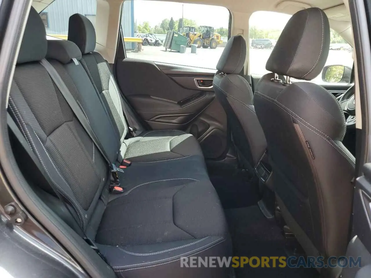 10 Photograph of a damaged car JF2SKACC7KH463306 SUBARU FORESTER 2019
