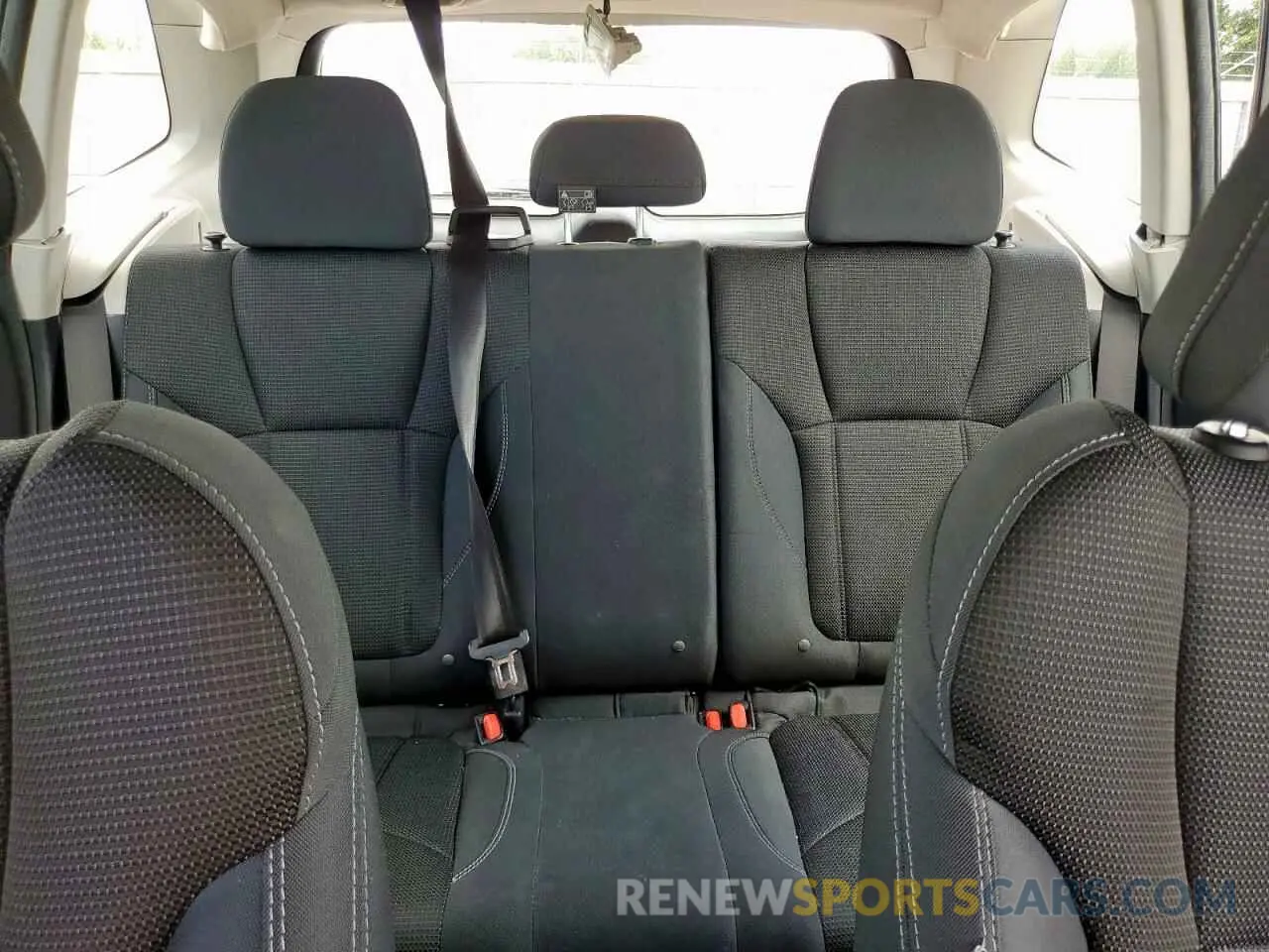 10 Photograph of a damaged car JF2SKACC7KH536402 SUBARU FORESTER 2019