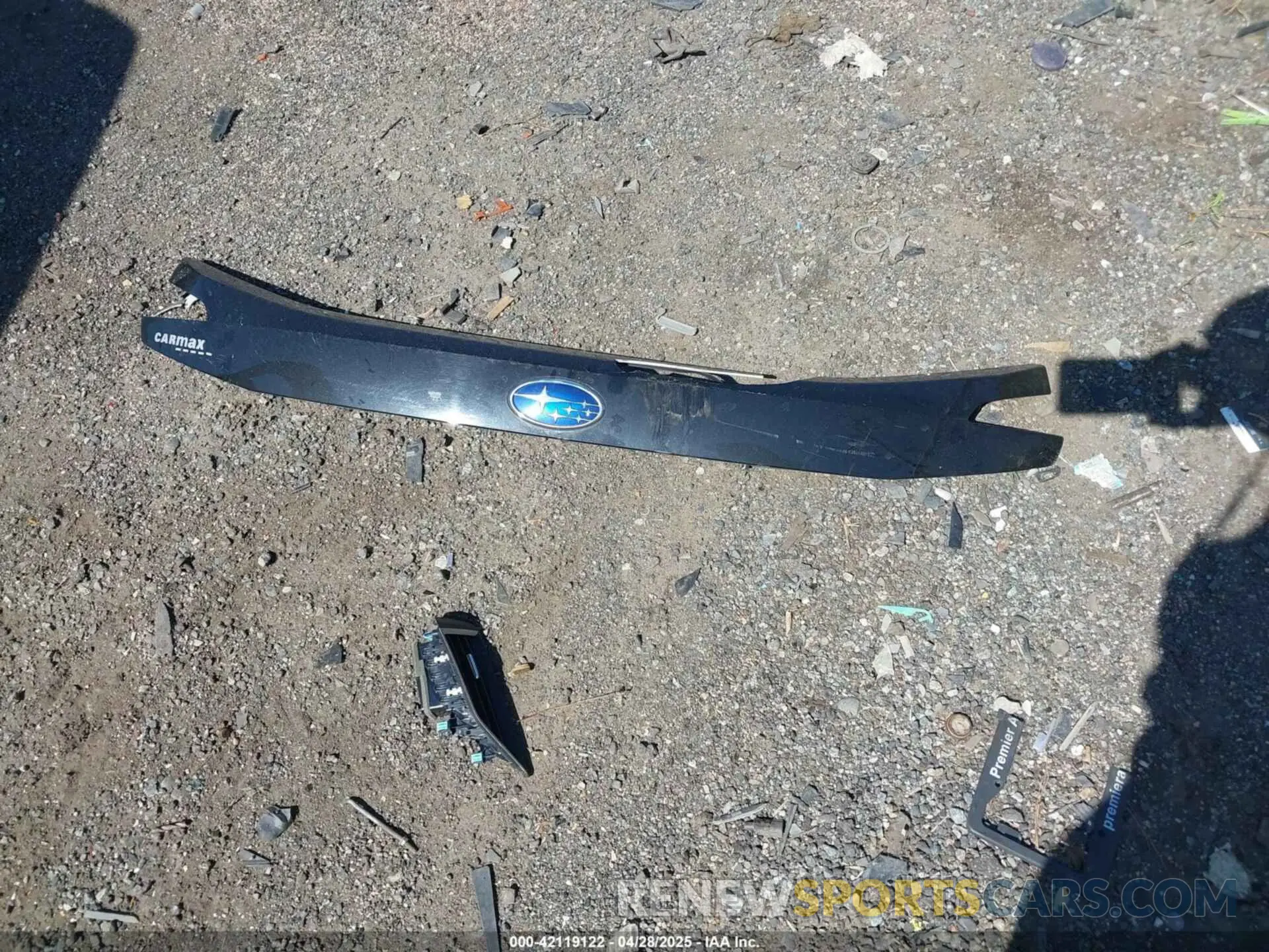 12 Photograph of a damaged car JF2SKACC8KH508138 SUBARU FORESTER 2019