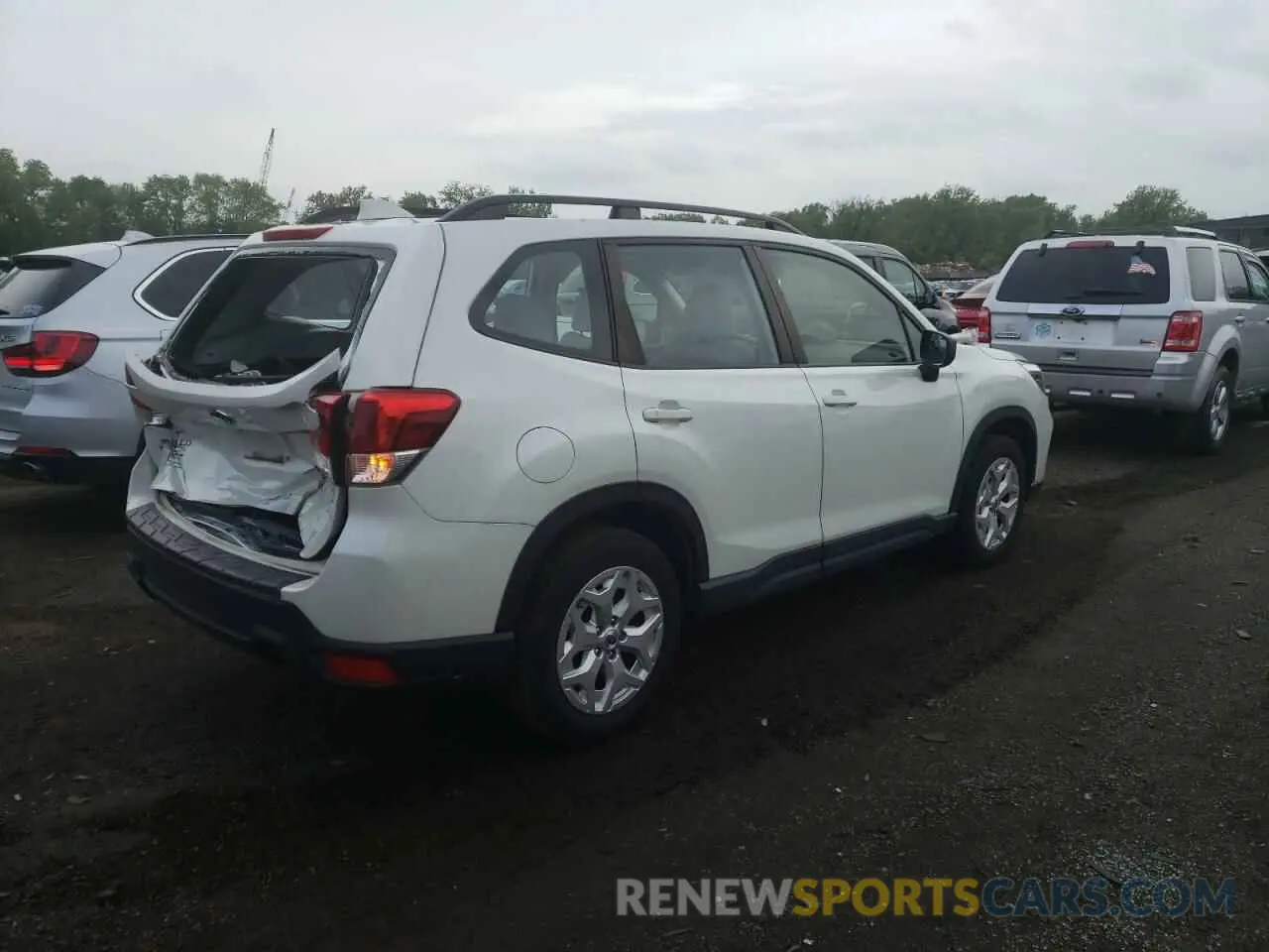 3 Photograph of a damaged car JF2SKACC9KH460665 SUBARU FORESTER 2019