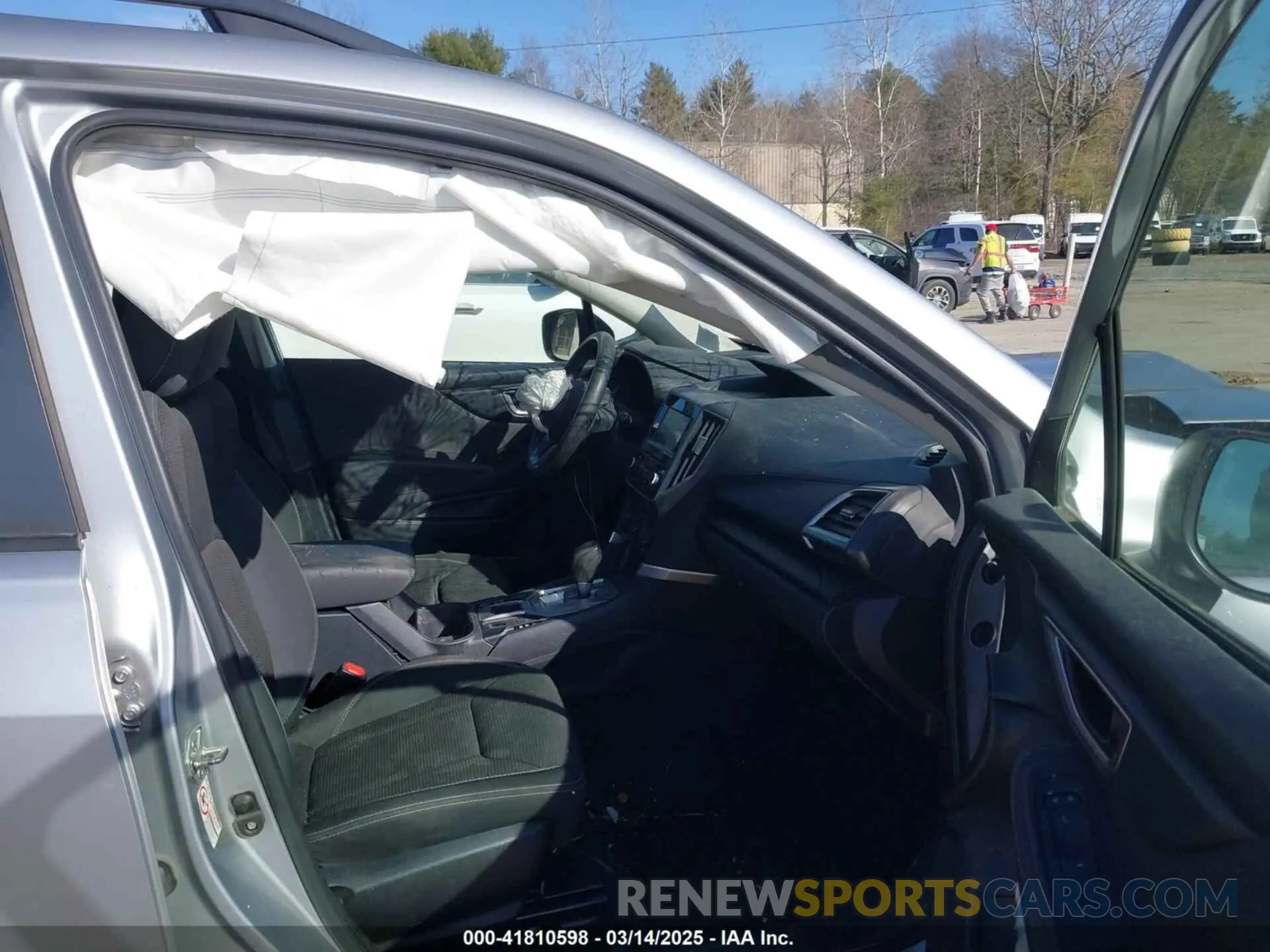 5 Photograph of a damaged car JF2SKACCXKH410907 SUBARU FORESTER 2019