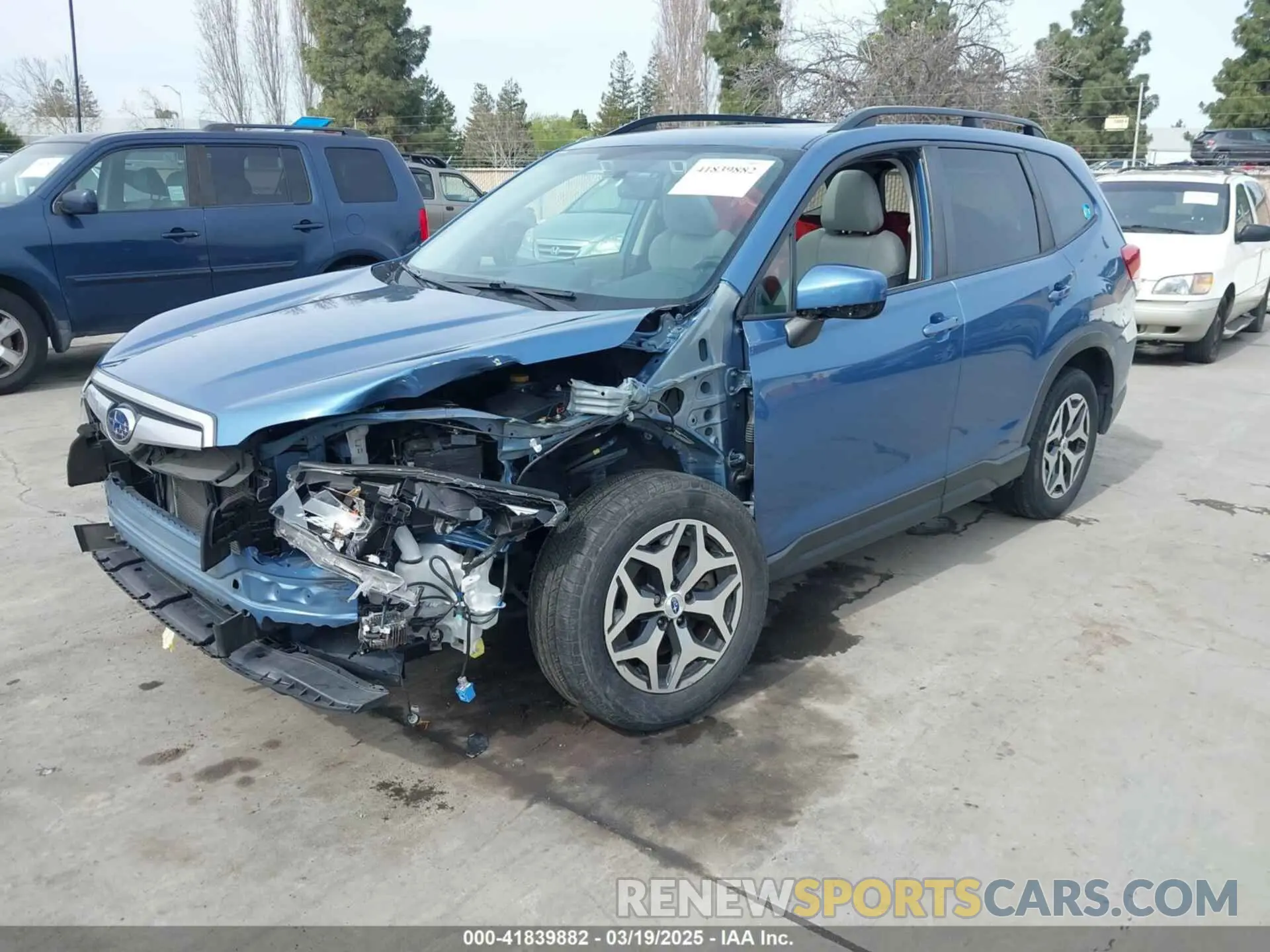 18 Photograph of a damaged car JF2SKAEC0KH522113 SUBARU FORESTER 2019