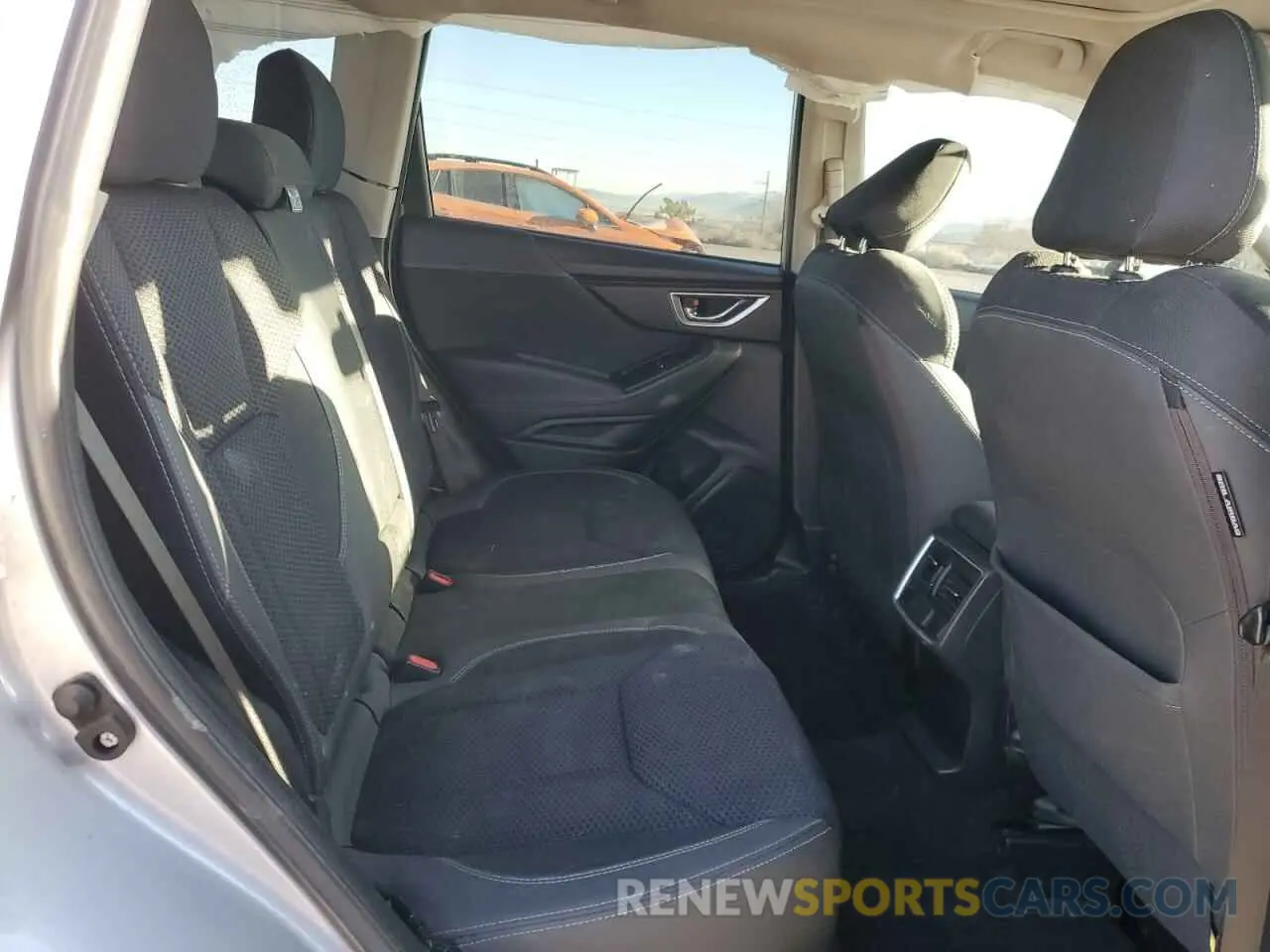 11 Photograph of a damaged car JF2SKAEC0KH526291 SUBARU FORESTER 2019