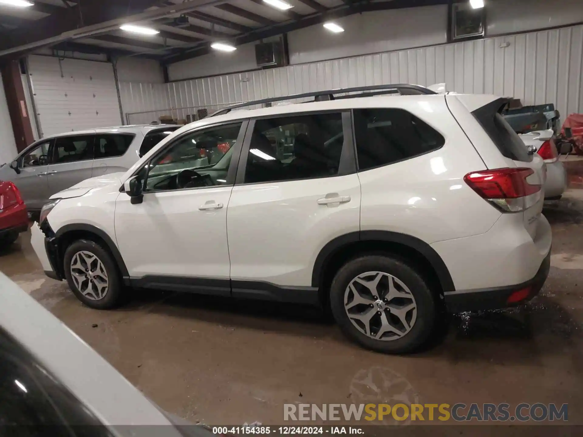 14 Photograph of a damaged car JF2SKAEC0KH547996 SUBARU FORESTER 2019