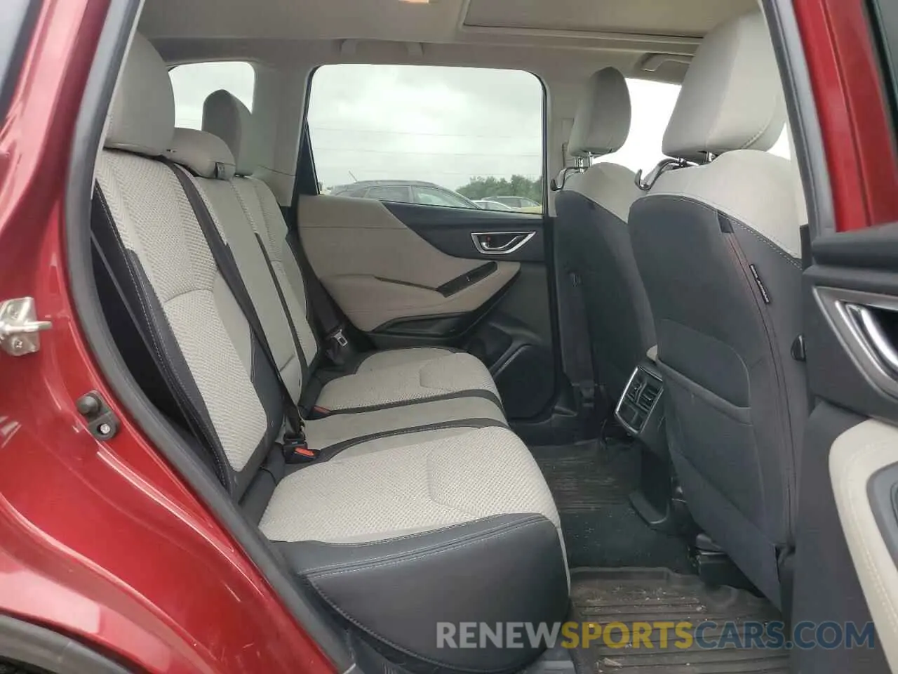 11 Photograph of a damaged car JF2SKAEC0KH594378 SUBARU FORESTER 2019