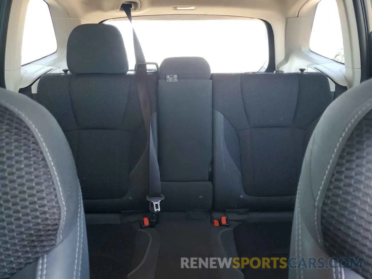 10 Photograph of a damaged car JF2SKAEC1KH412042 SUBARU FORESTER 2019