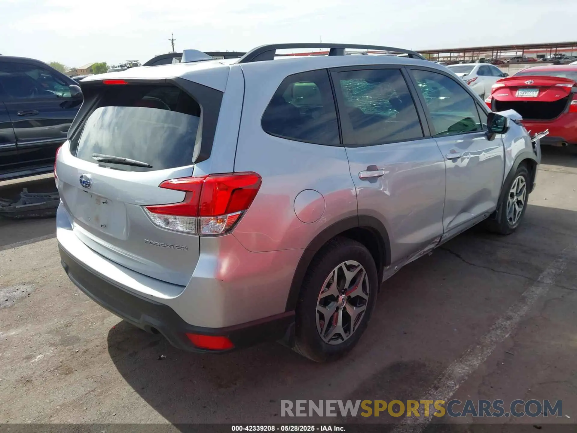4 Photograph of a damaged car JF2SKAEC1KH451438 SUBARU FORESTER 2019