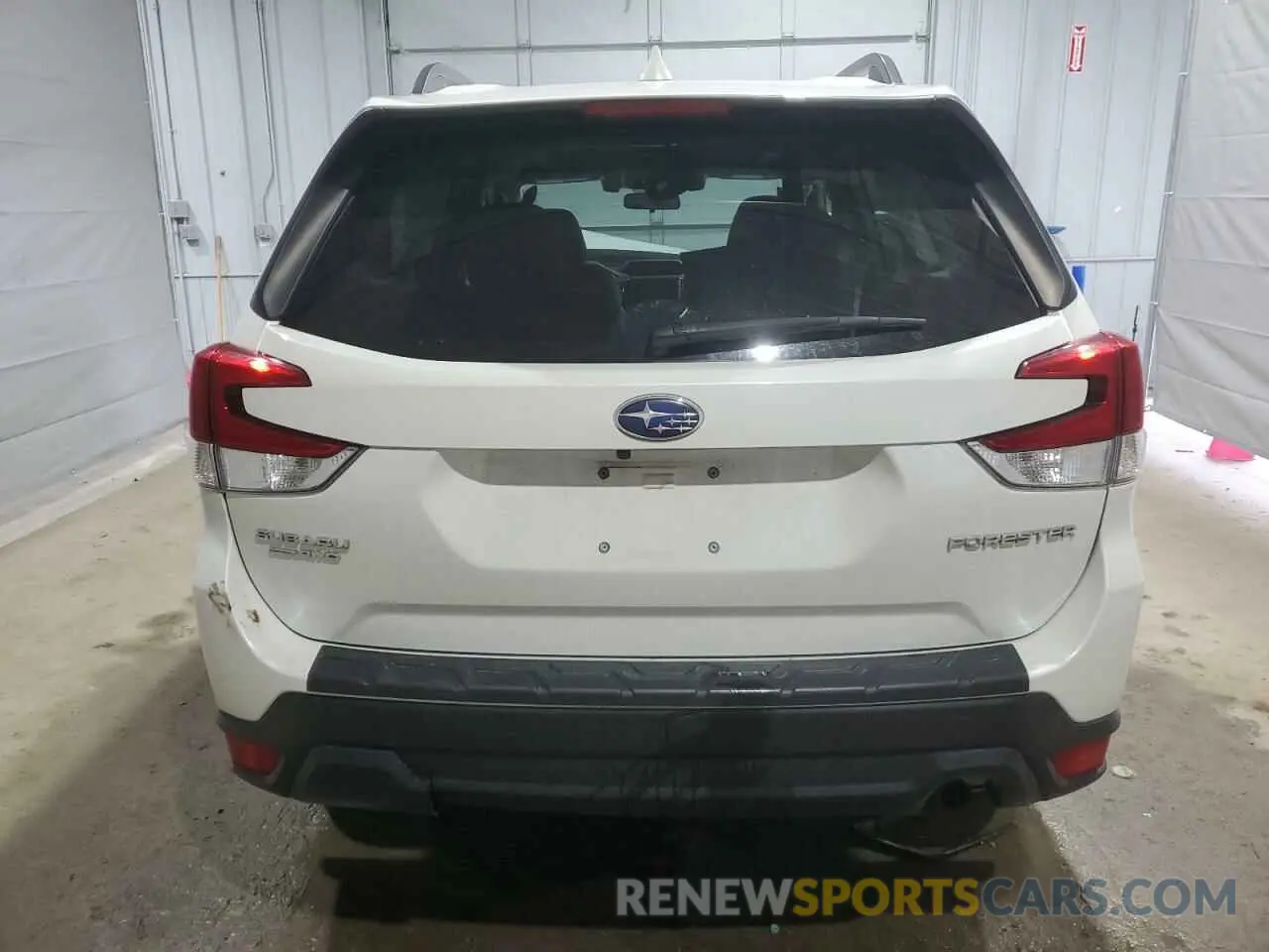6 Photograph of a damaged car JF2SKAEC2KH409411 SUBARU FORESTER 2019