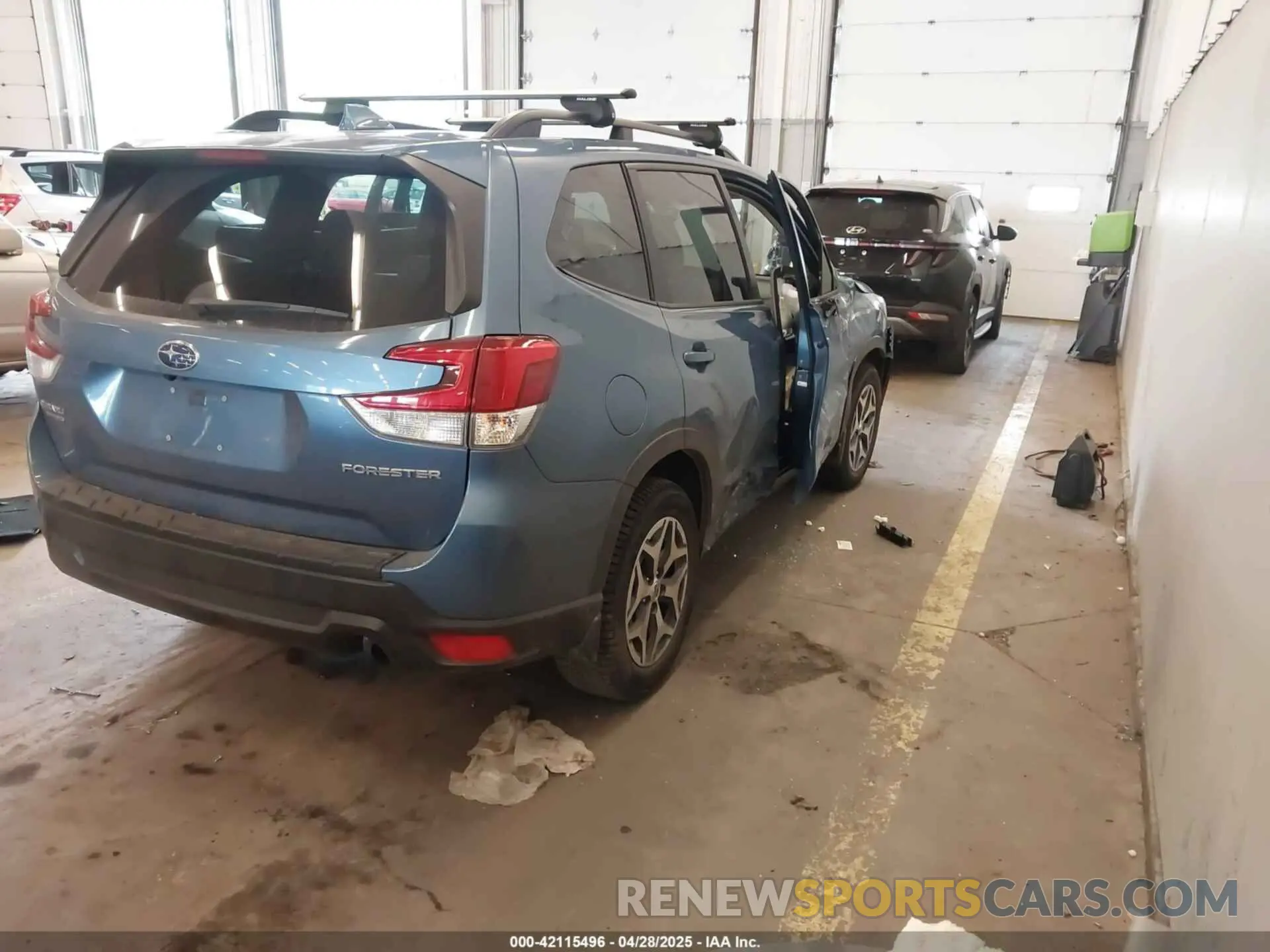 4 Photograph of a damaged car JF2SKAEC3KH590972 SUBARU FORESTER 2019
