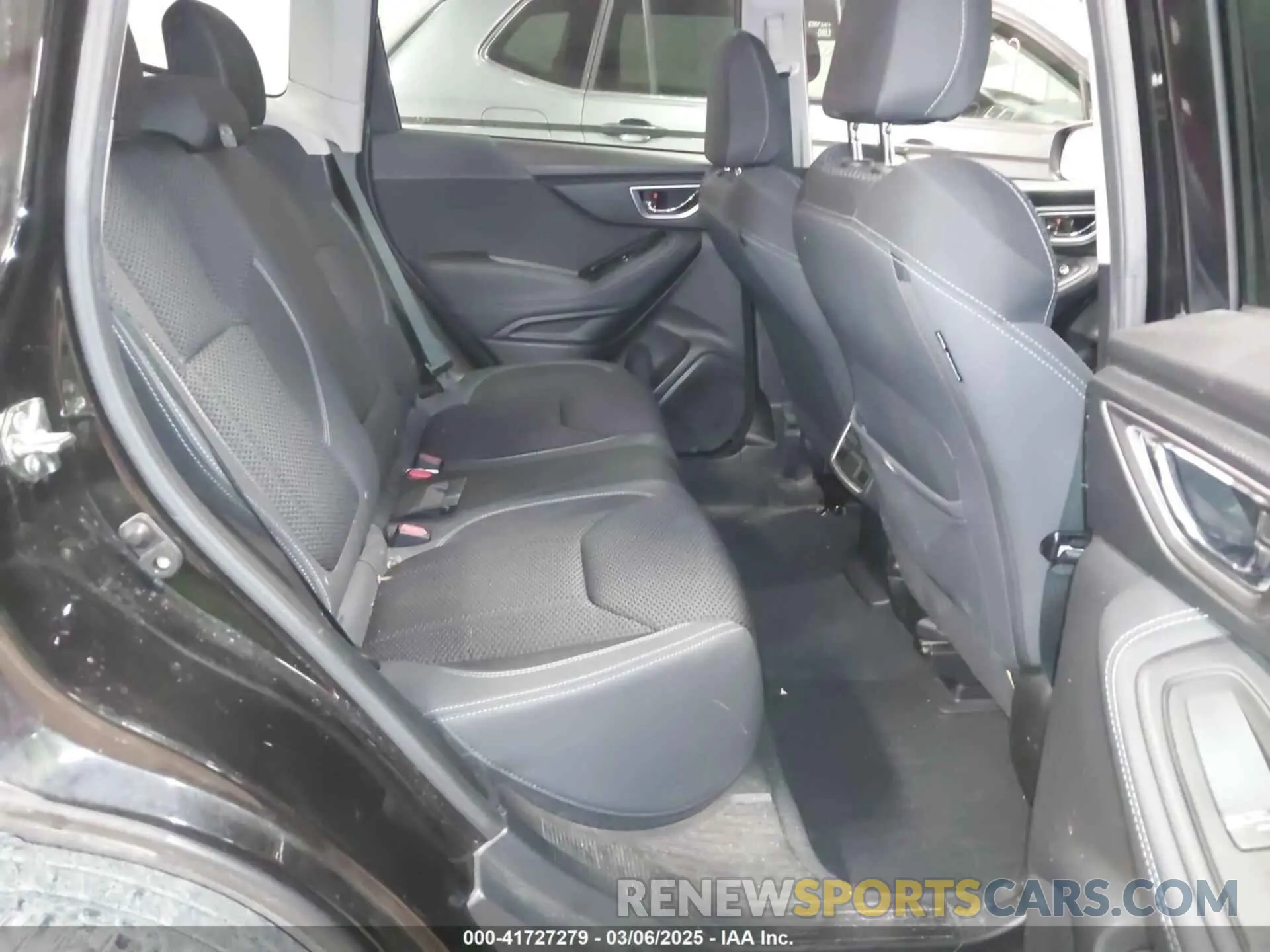 8 Photograph of a damaged car JF2SKAEC4KH535317 SUBARU FORESTER 2019