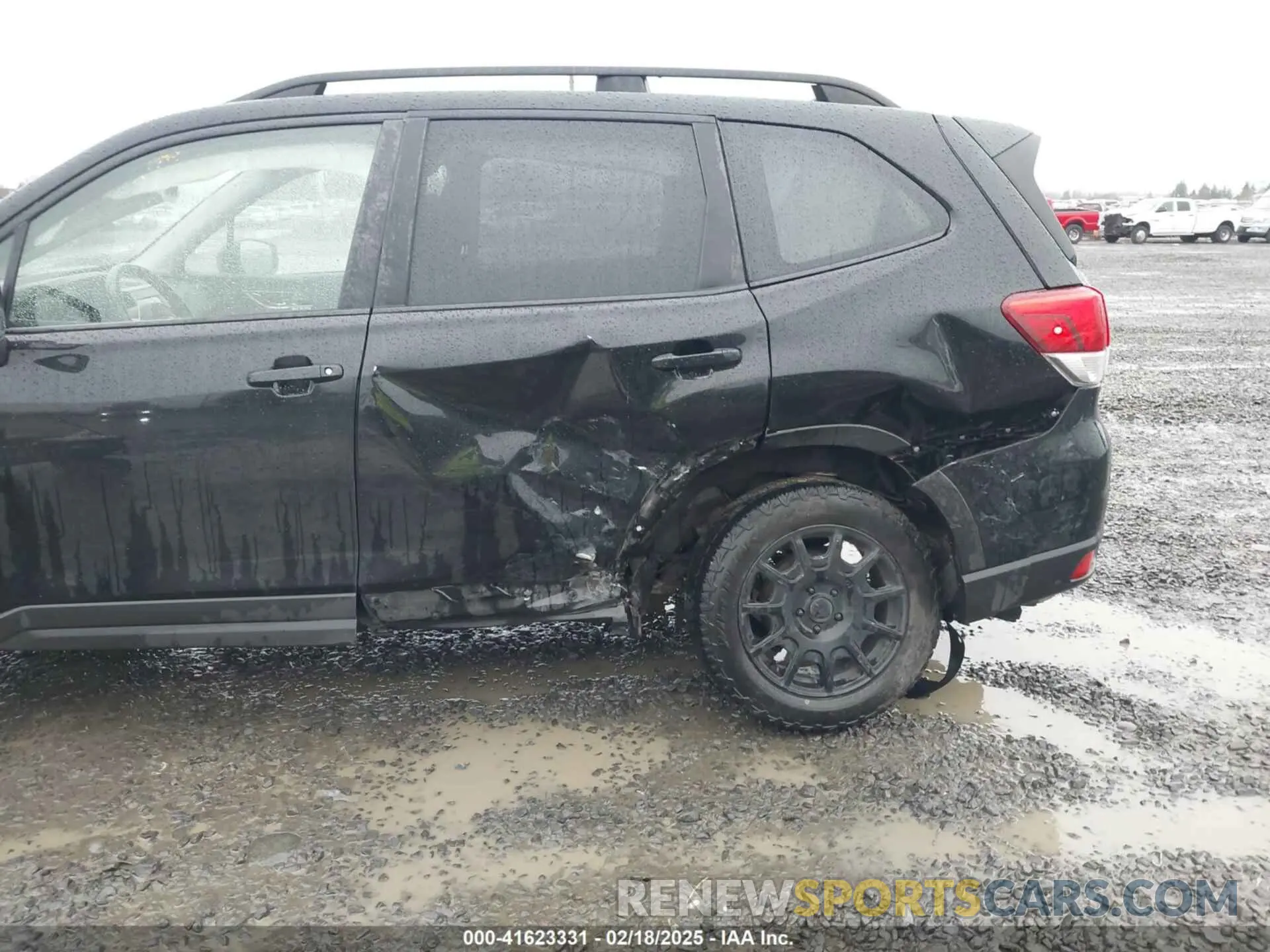 6 Photograph of a damaged car JF2SKAEC6KH551325 SUBARU FORESTER 2019