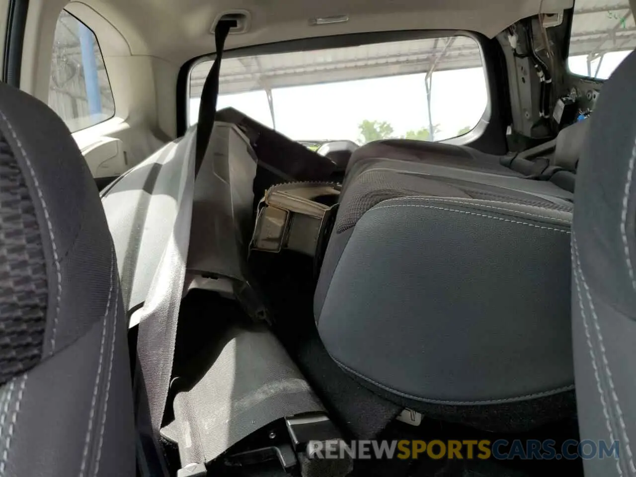10 Photograph of a damaged car JF2SKAGC1KH428920 SUBARU FORESTER 2019