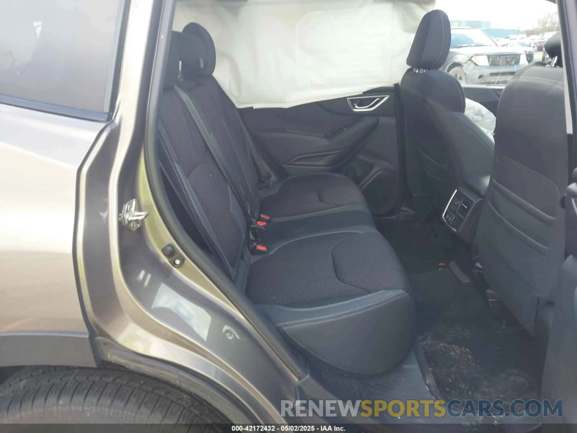 8 Photograph of a damaged car JF2SKAGC1KH434894 SUBARU FORESTER 2019