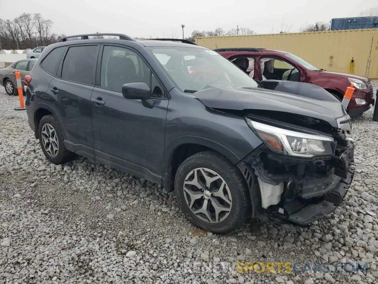 4 Photograph of a damaged car JF2SKAGC1KH582754 SUBARU FORESTER 2019