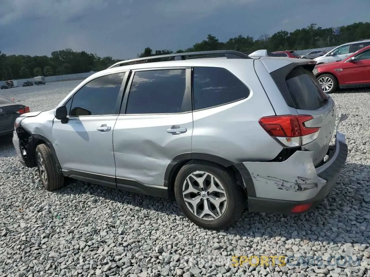 2 Photograph of a damaged car JF2SKAGC3KH424836 SUBARU FORESTER 2019
