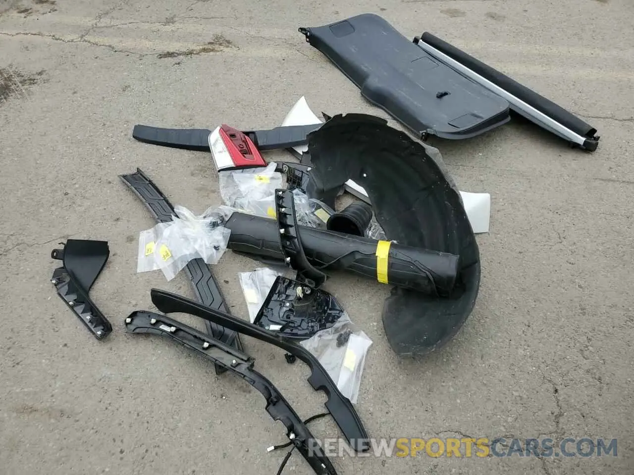 12 Photograph of a damaged car JF2SKAGC3KH439904 SUBARU FORESTER 2019