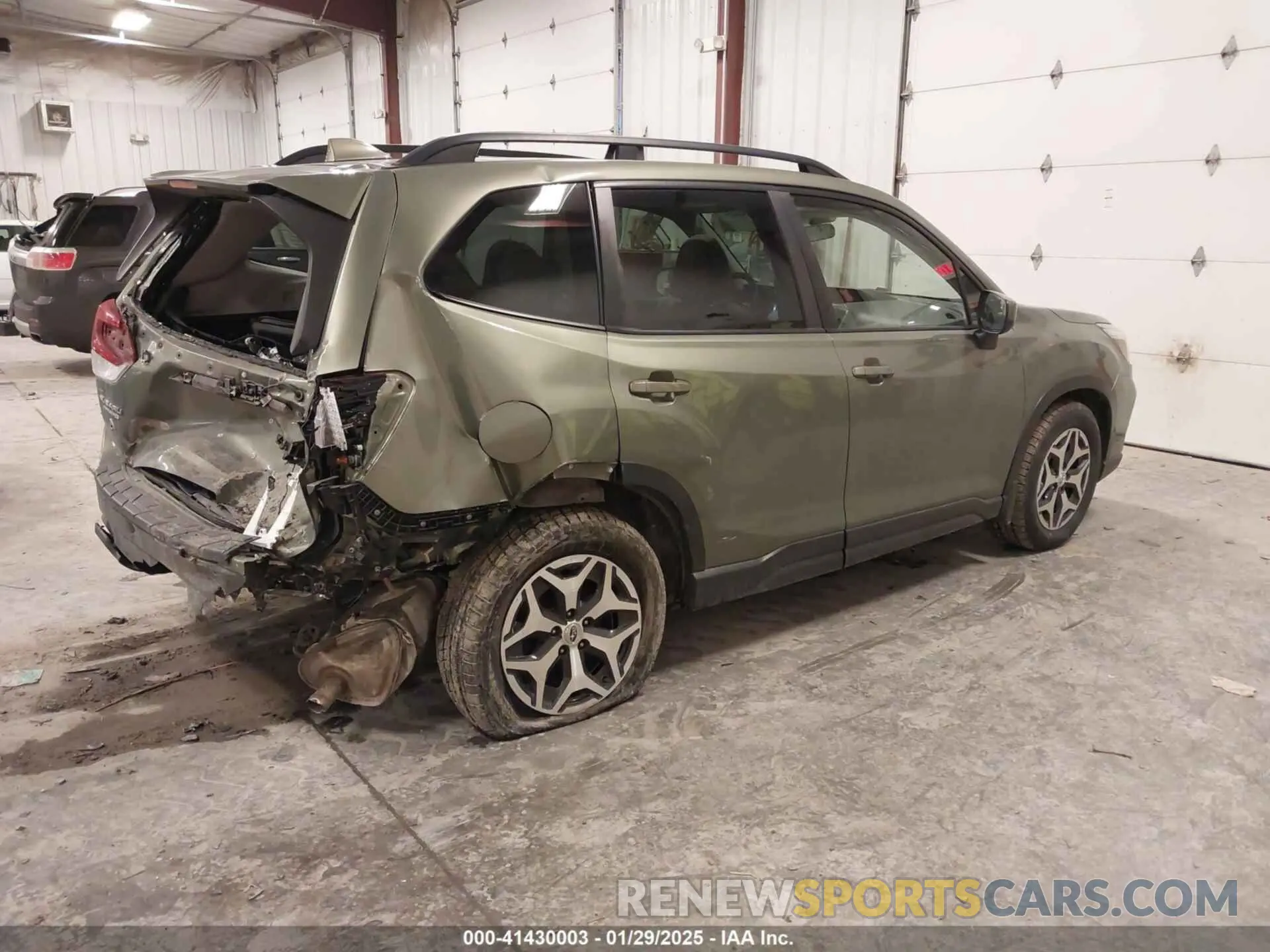 4 Photograph of a damaged car JF2SKAGC3KH584585 SUBARU FORESTER 2019