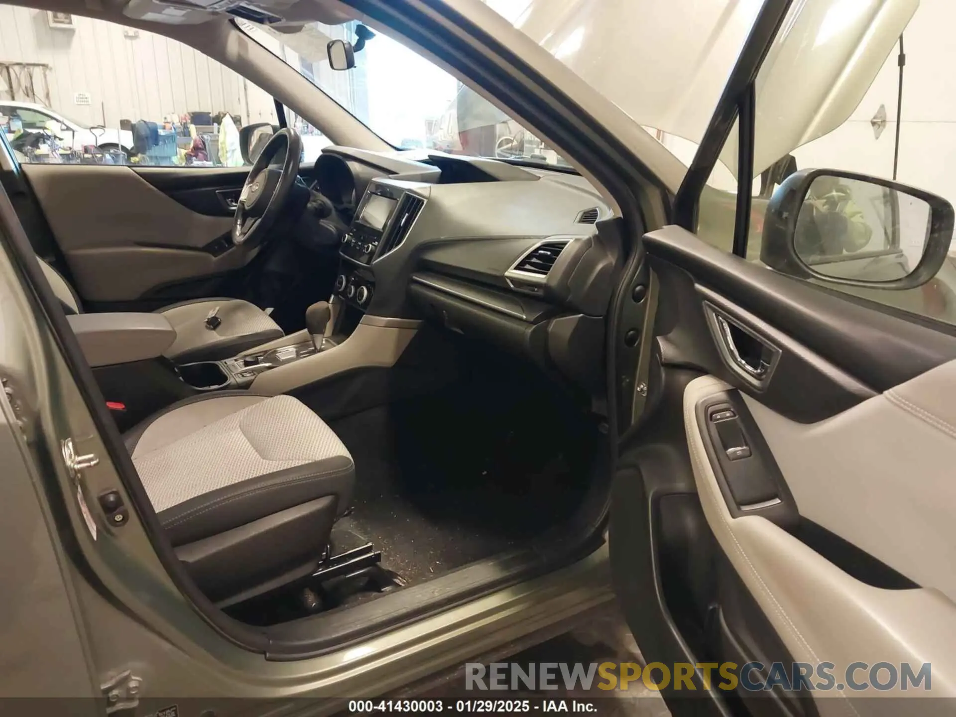 5 Photograph of a damaged car JF2SKAGC3KH584585 SUBARU FORESTER 2019