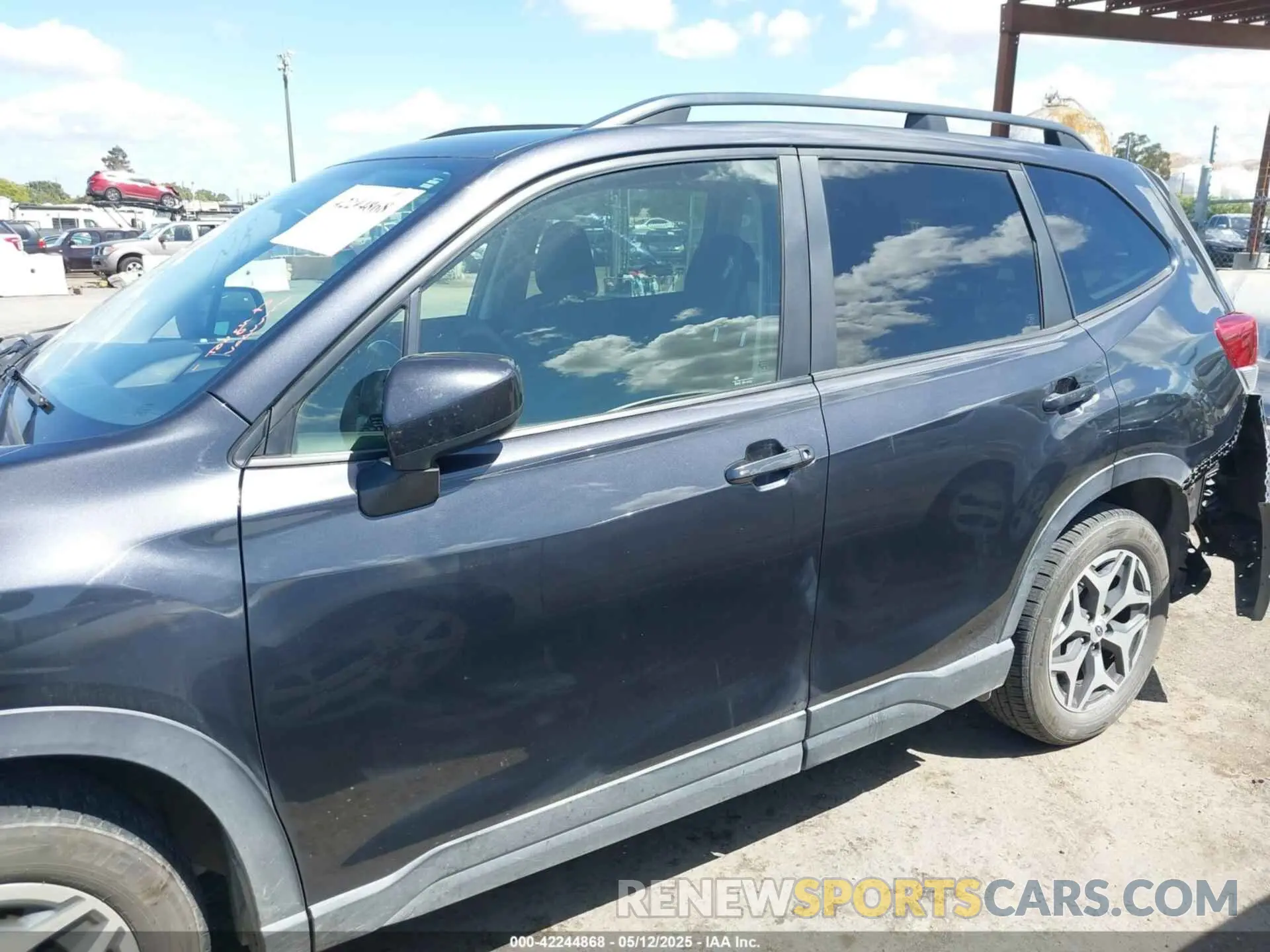 14 Photograph of a damaged car JF2SKAGC4KH420956 SUBARU FORESTER 2019