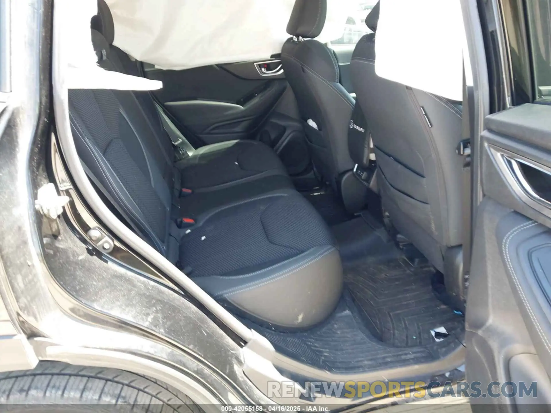 8 Photograph of a damaged car JF2SKAGC4KH595823 SUBARU FORESTER 2019