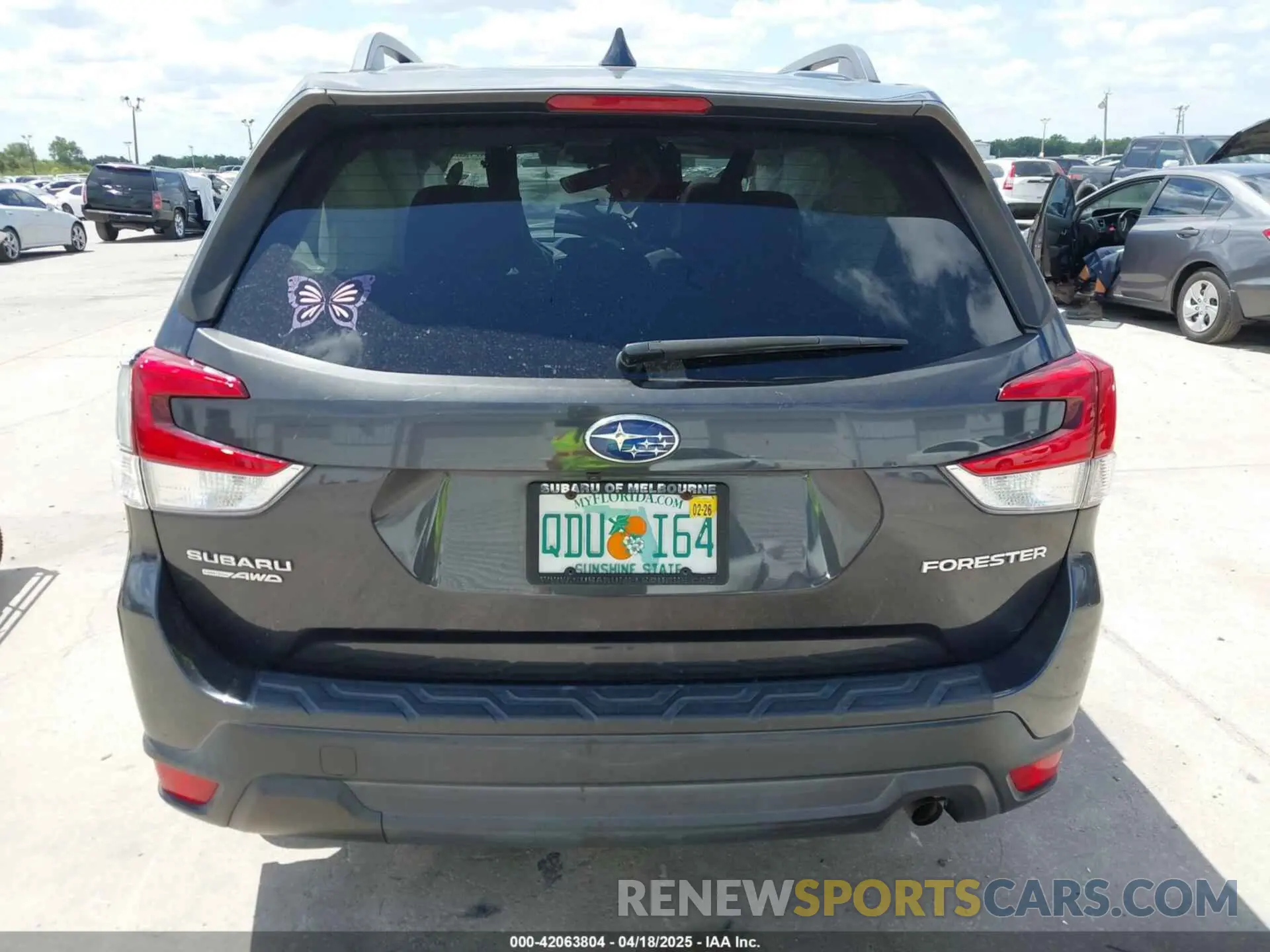 16 Photograph of a damaged car JF2SKAGC5KH449320 SUBARU FORESTER 2019