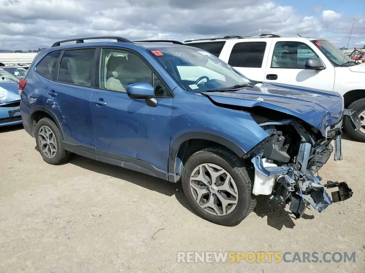 4 Photograph of a damaged car JF2SKAGC5KH449382 SUBARU FORESTER 2019