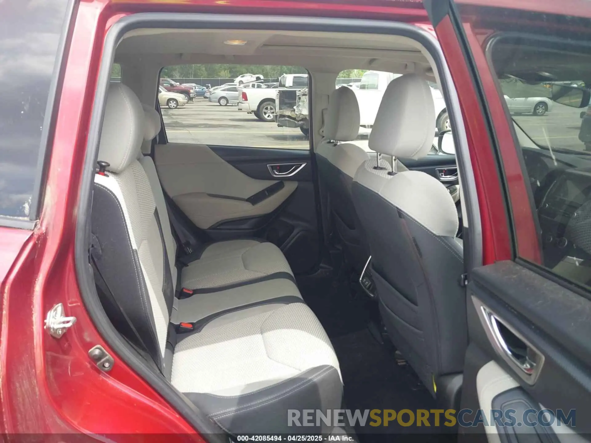 8 Photograph of a damaged car JF2SKAGC5KH451729 SUBARU FORESTER 2019