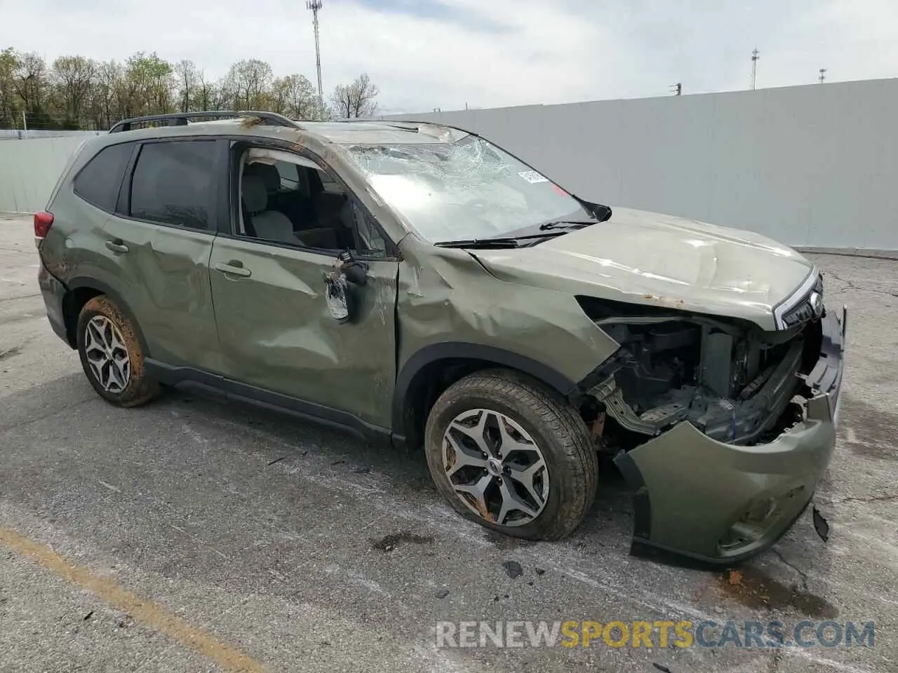 4 Photograph of a damaged car JF2SKAGC6KH487977 SUBARU FORESTER 2019