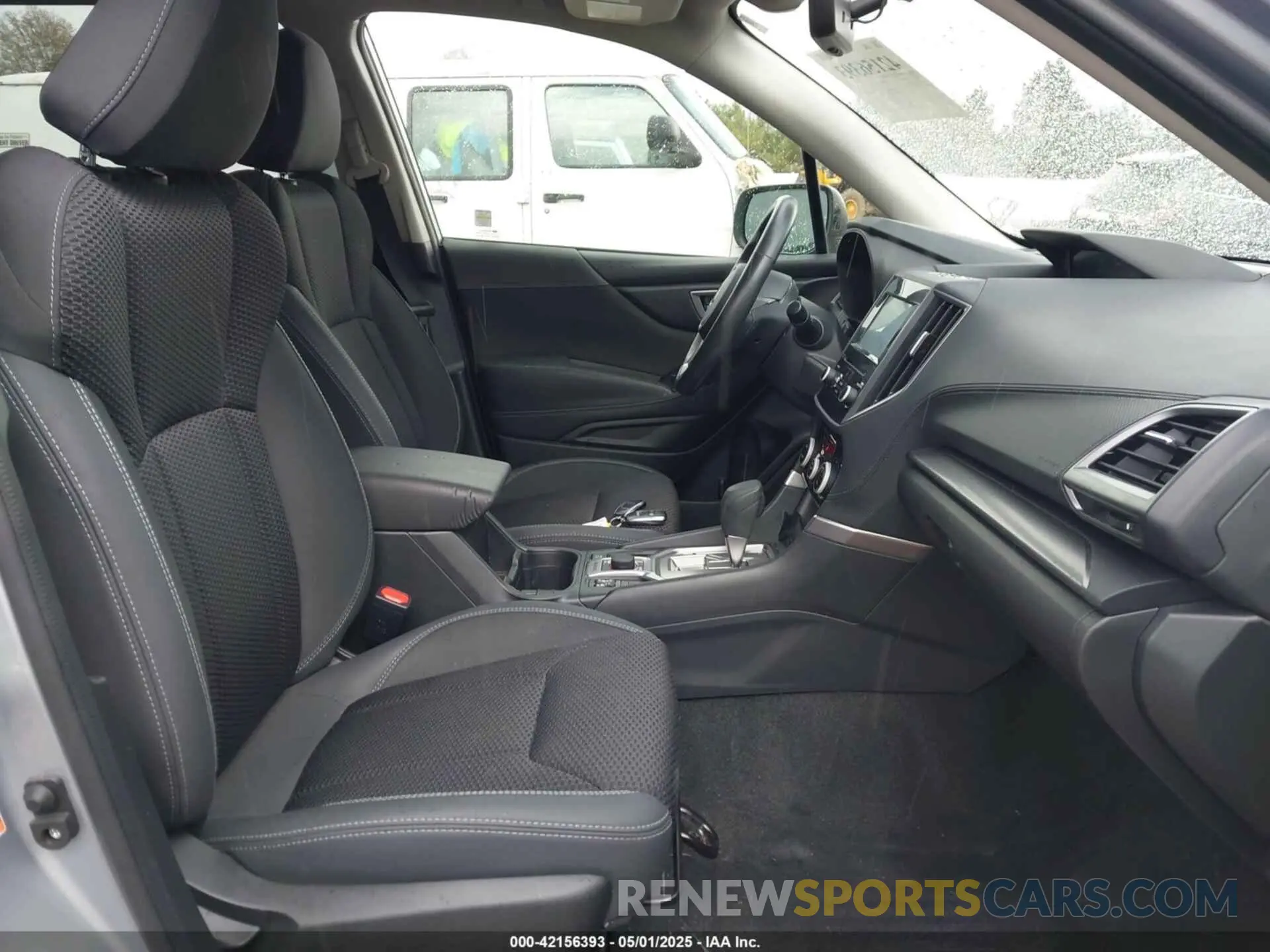 5 Photograph of a damaged car JF2SKAGC6KH573533 SUBARU FORESTER 2019