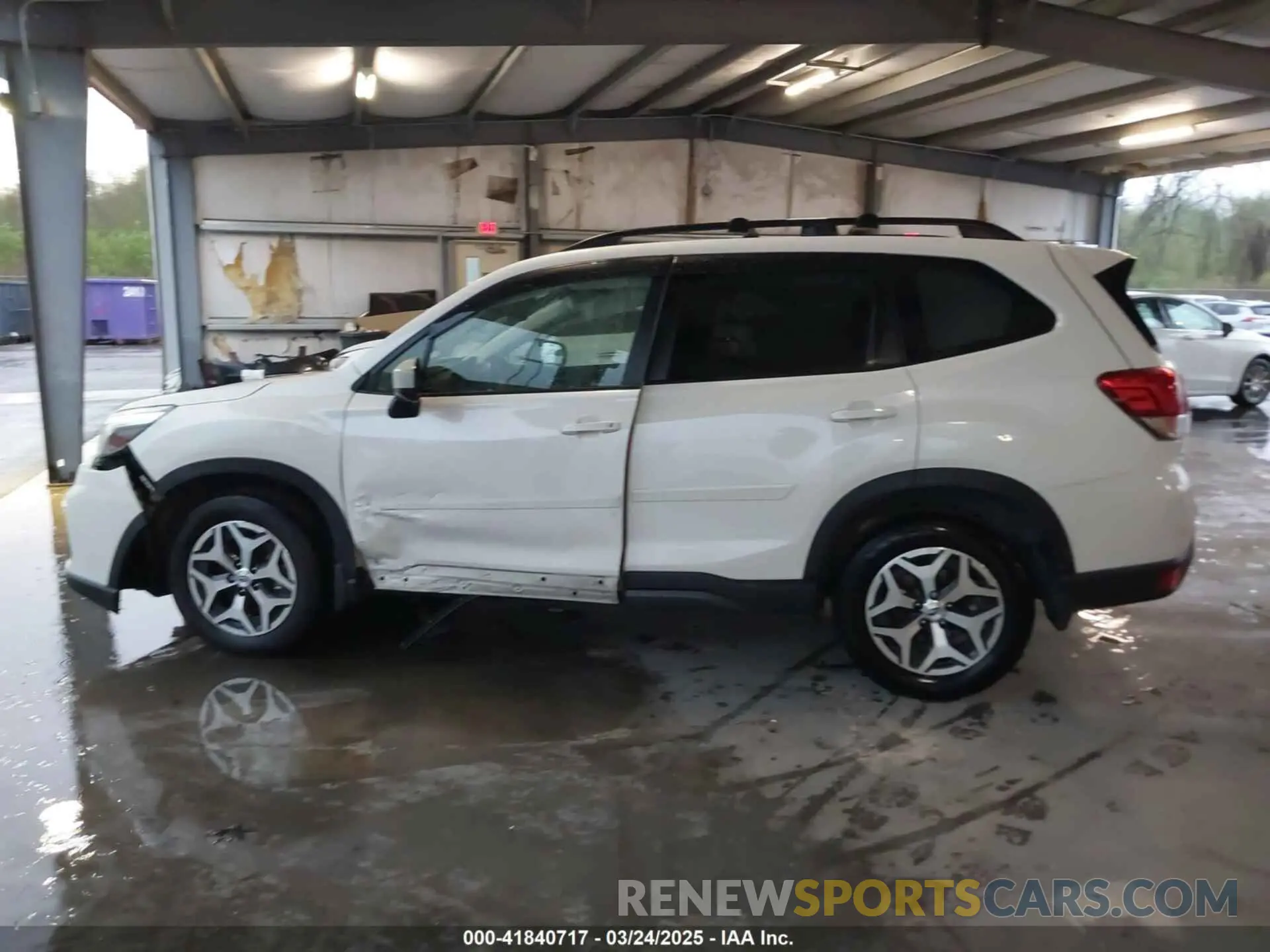 13 Photograph of a damaged car JF2SKAGC7KH533557 SUBARU FORESTER 2019