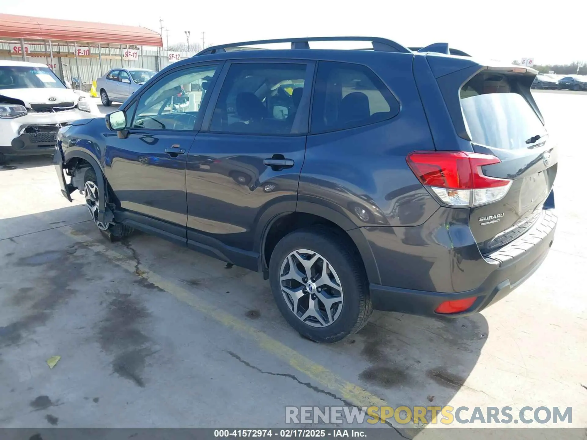 3 Photograph of a damaged car JF2SKAGCXKH486072 SUBARU FORESTER 2019