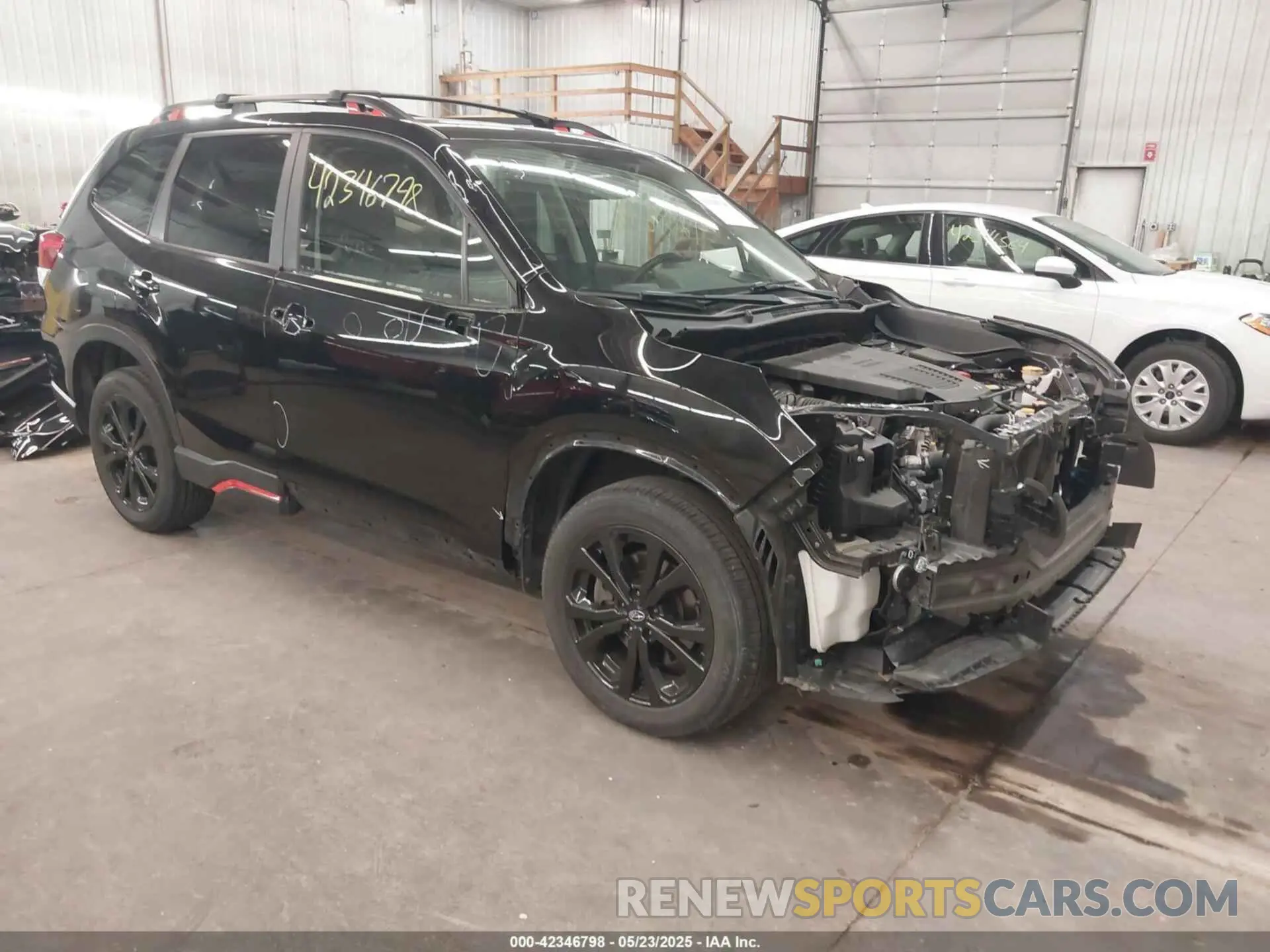 1 Photograph of a damaged car JF2SKAJC5KH486201 SUBARU FORESTER 2019