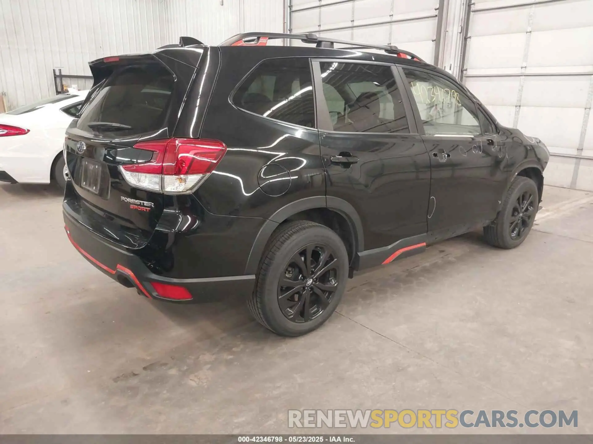 4 Photograph of a damaged car JF2SKAJC5KH486201 SUBARU FORESTER 2019