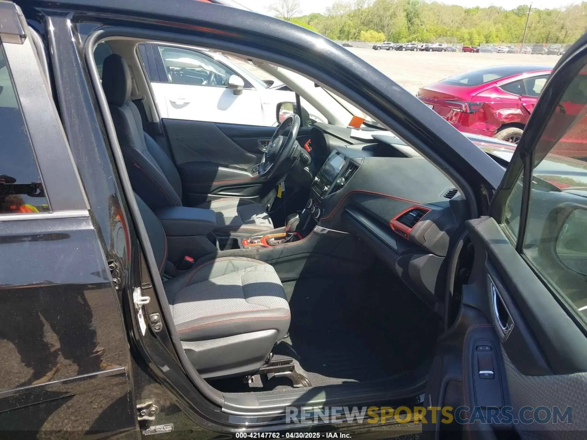 5 Photograph of a damaged car JF2SKAPC1KH418436 SUBARU FORESTER 2019