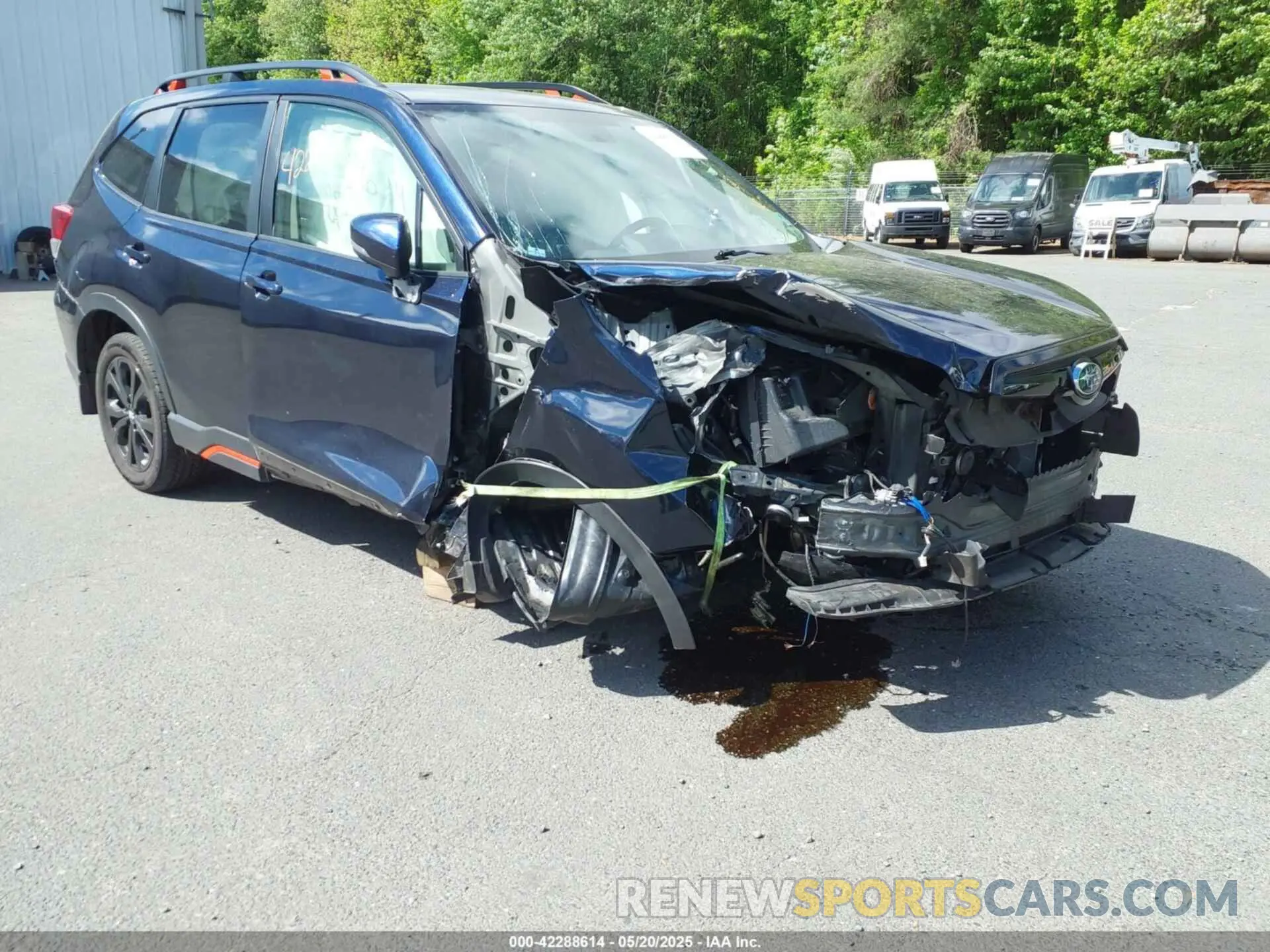 1 Photograph of a damaged car JF2SKAPC9KH441429 SUBARU FORESTER 2019