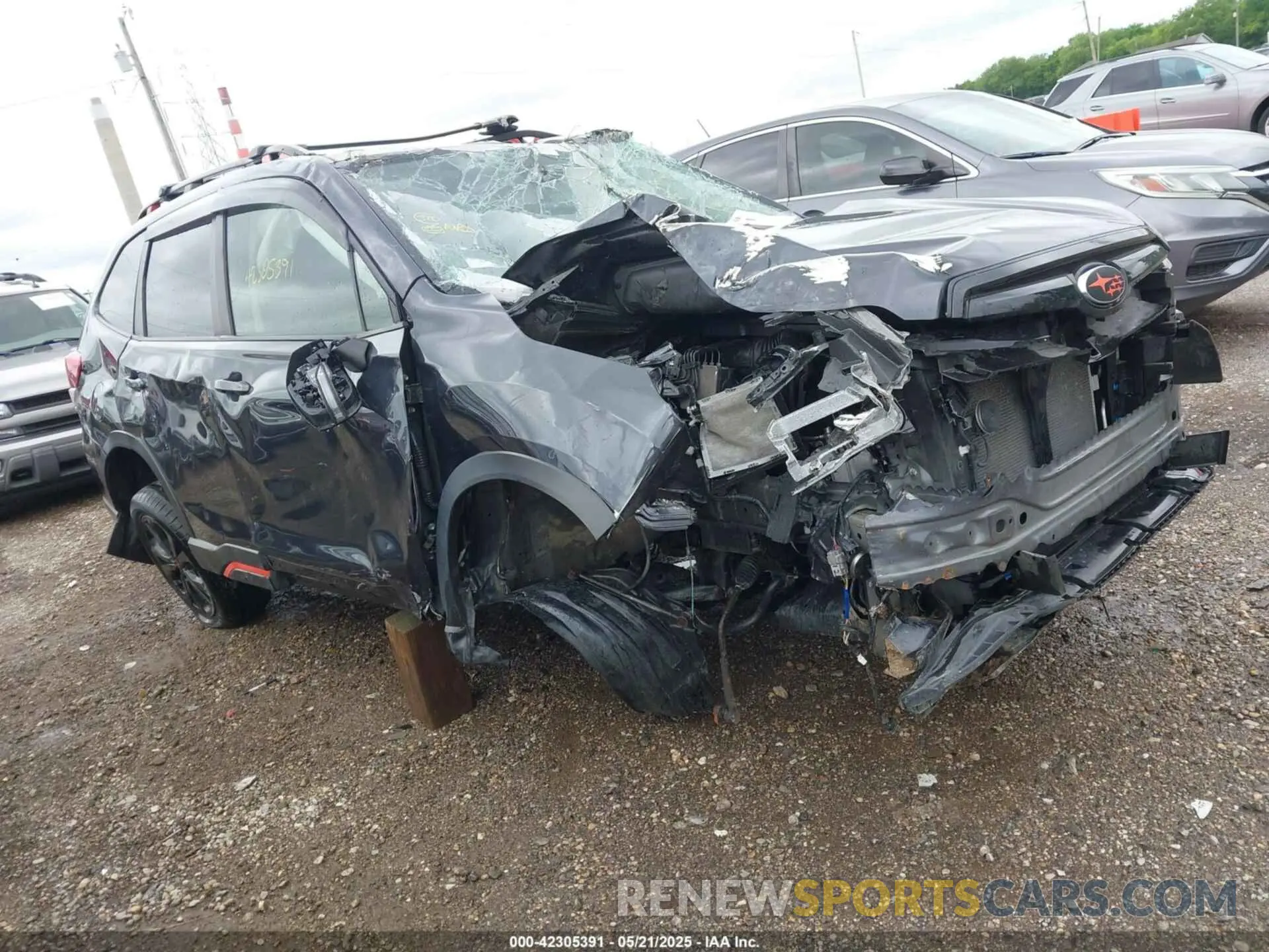1 Photograph of a damaged car JF2SKAPC9KH548724 SUBARU FORESTER 2019